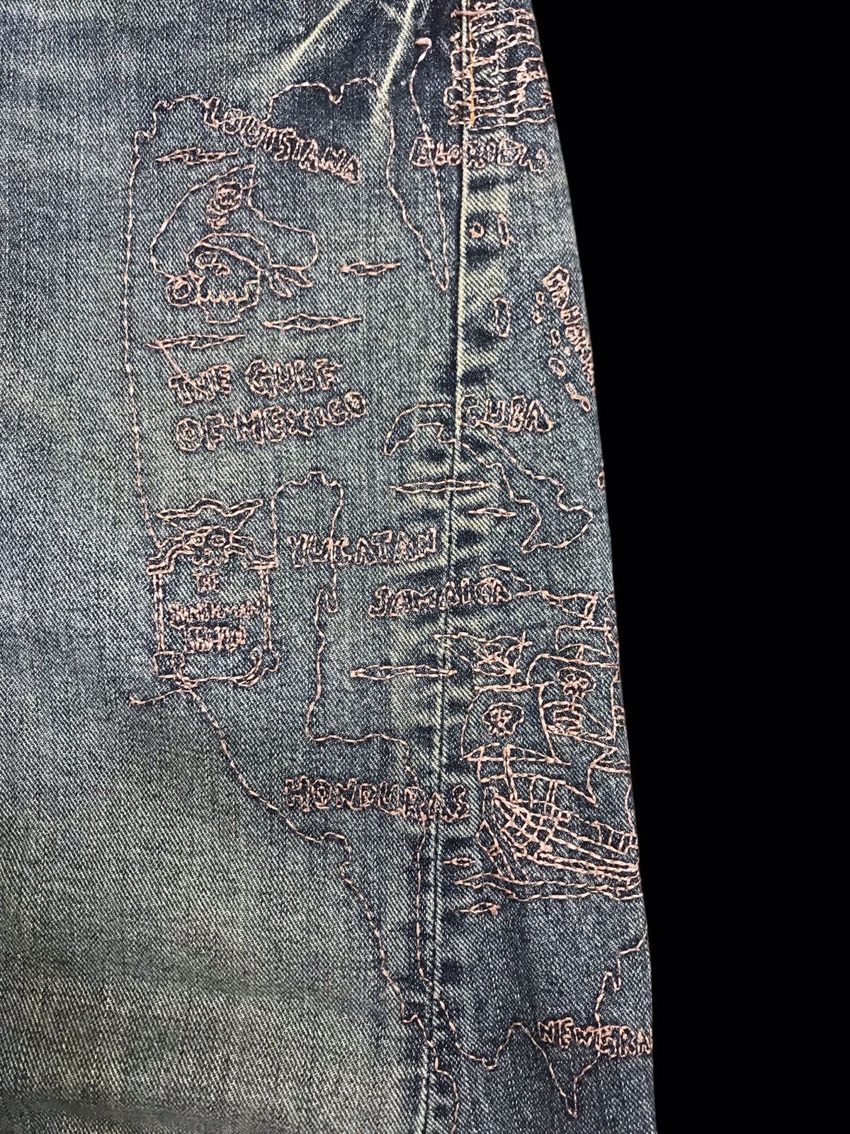 Japanese Brand 💥TWISTED LEG💥DOUBLE NAME PIRATE EMBROIDERY TWIST DENIM F410 Size US 31 - 8 Thumbnail