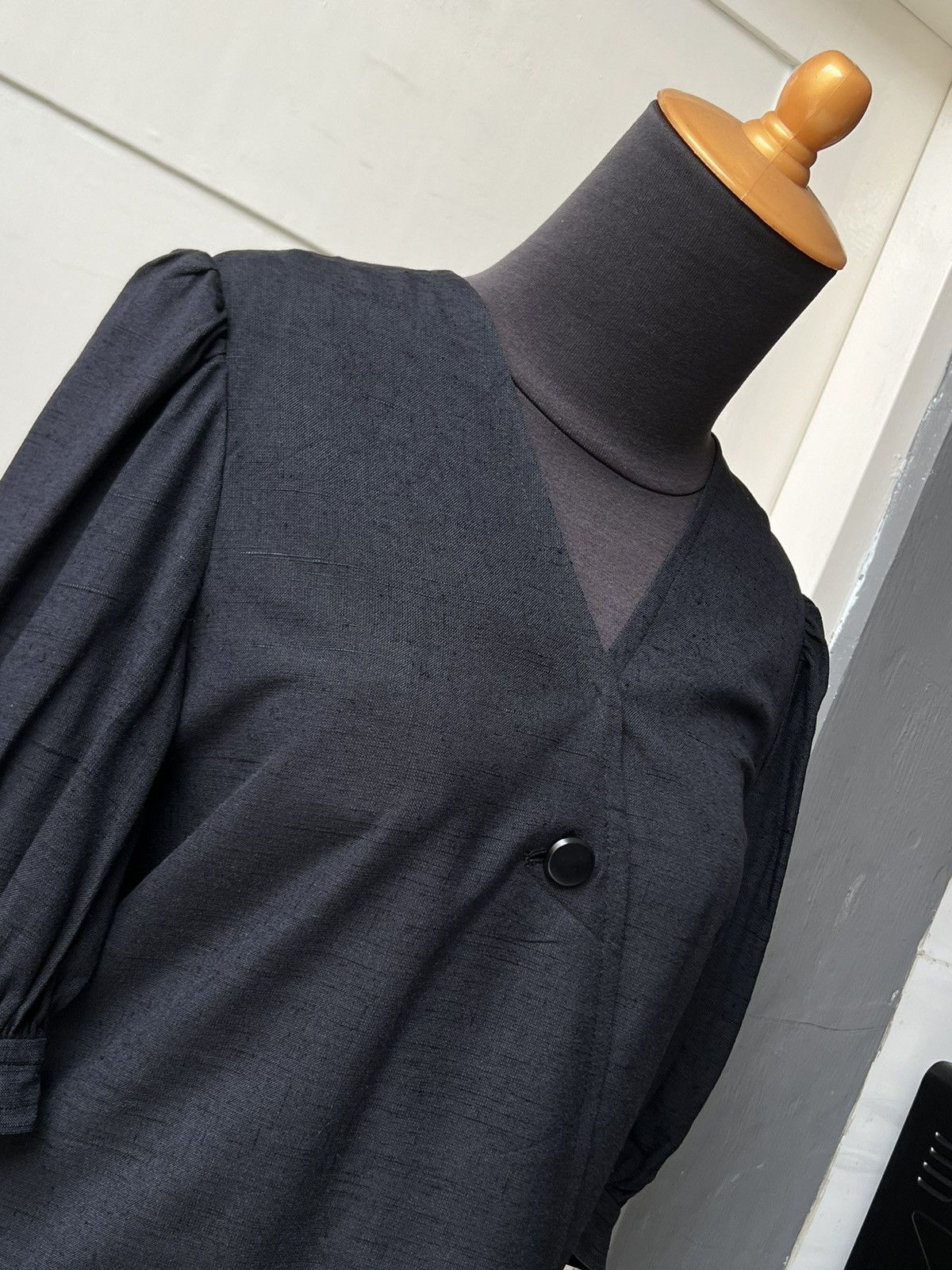 Givenchy Givenchy Hi Formal Midi Dress Size XS / US 0-2 / IT 36-38 - 9 Thumbnail
