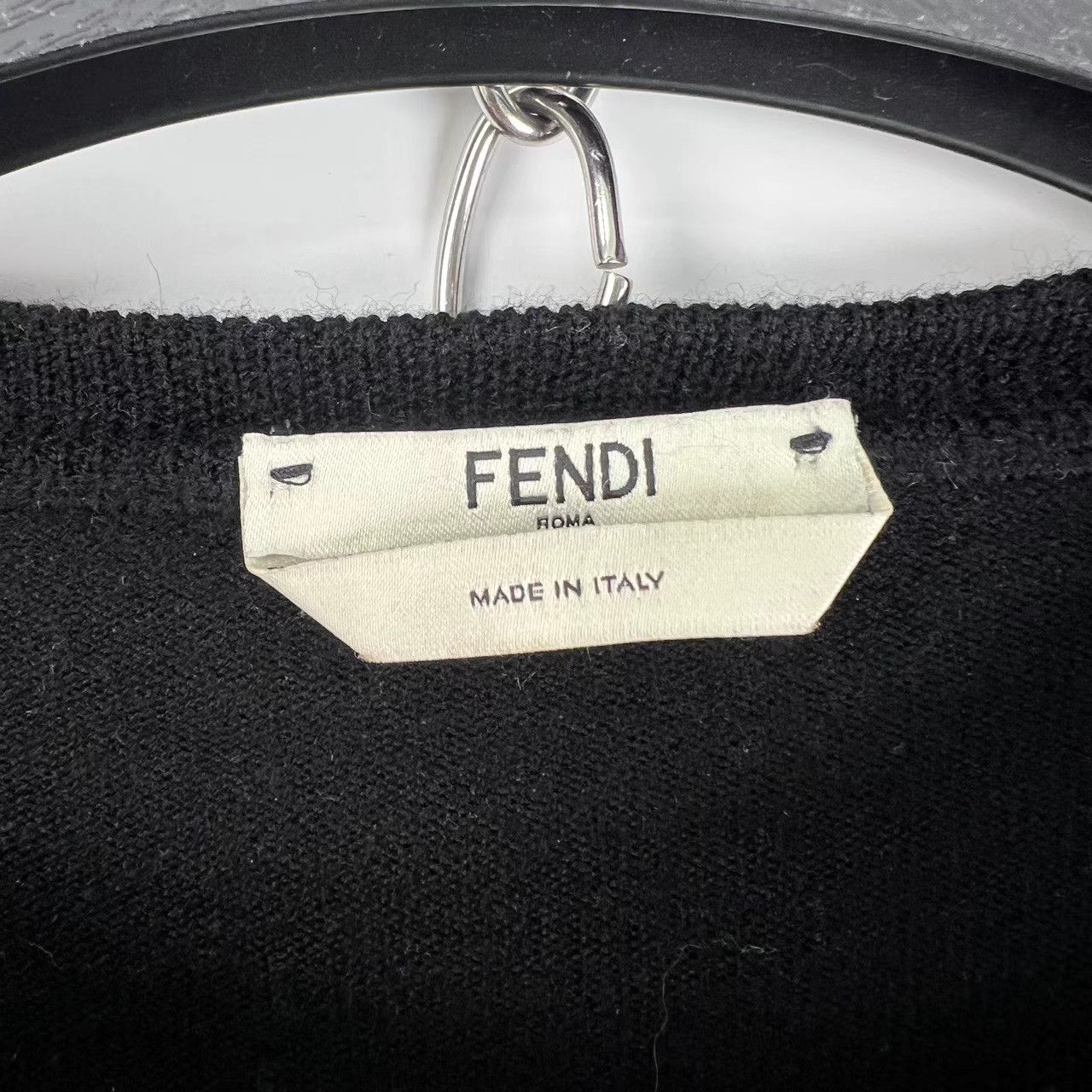 Fendi Fendi Fur Monster Long Sleeve Knit Sweater K12 Size M / US 6-8 / IT 42-44 - 3 Thumbnail