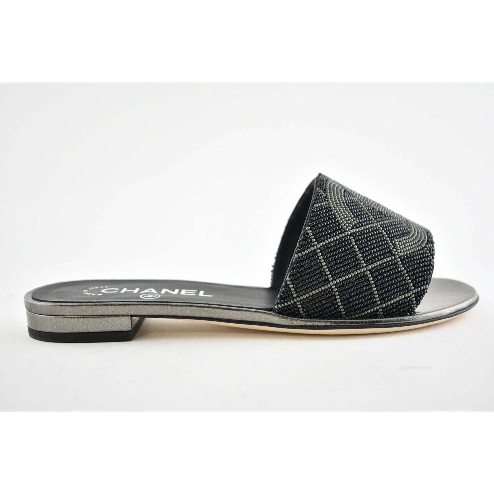 Chanel Chanel 20P Black Grey Pearl Embroidery Bead CC Logo Slide Size US 12 / IT 42 - 2 Thumbnail