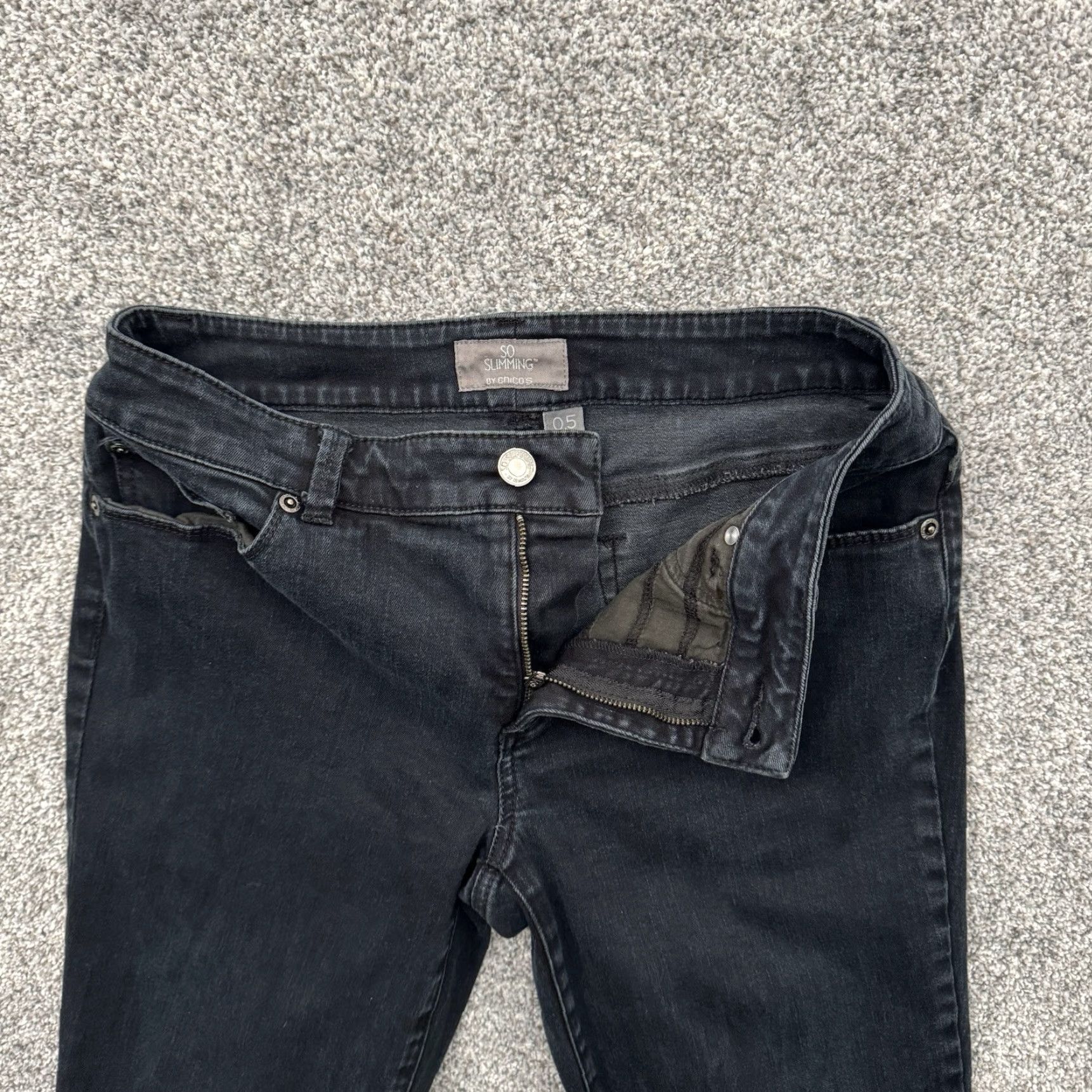 Vintage Chicos So Slimming Jeans Women 0.5 US Size 2 Straight Leg Casual Denim Blue 29.5 In Inseam Pockets Slimming Stretch Womens Size 26" / US 2 / IT 38 - 7 Thumbnail