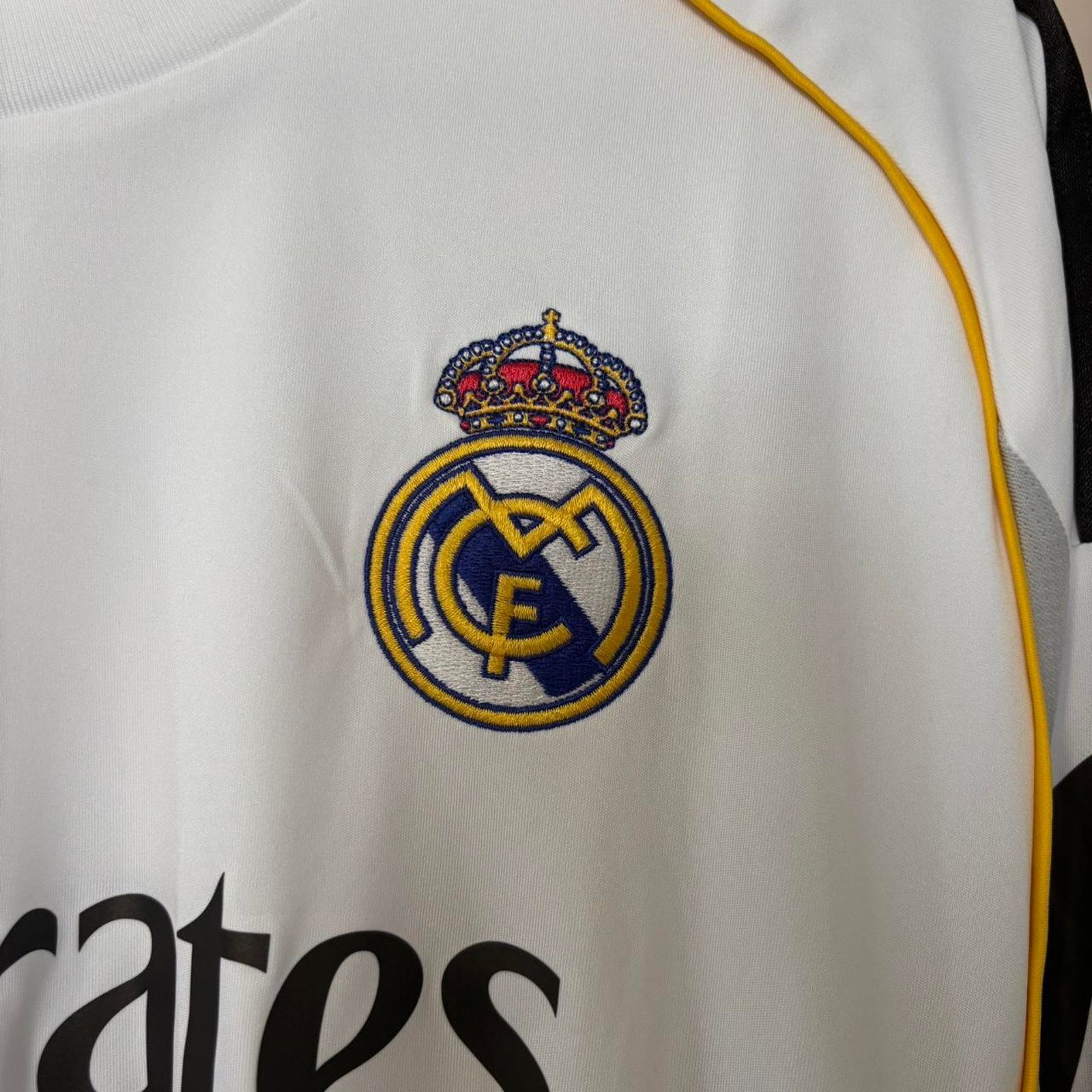 Adidas Adidas real madrid long sleeve Size US L / EU 52-54 / 3 - 2 Thumbnail