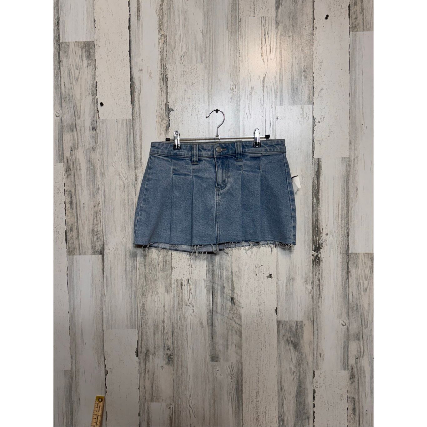 Other Cello Blue Denim Pleated Mini Skirt | Raw Hem Jean Skirt Size Small Size 26" / US 2 / IT 38 - 3 Thumbnail