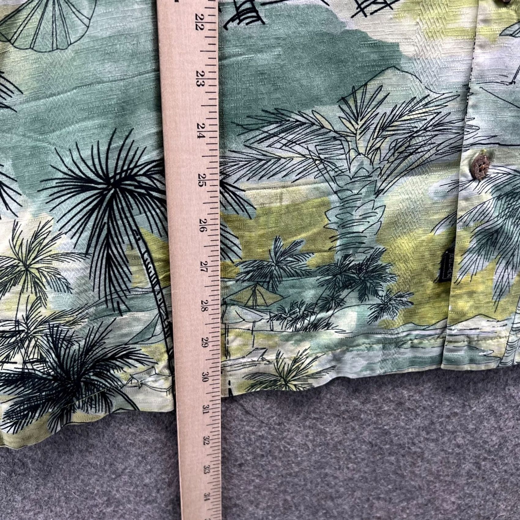 Tommy Bahama VINTAGE Tommy Bahama Shirt Mens XL Green Men Hawaiian Camp Silk Palm Trees Paradise Button Size US XL / EU 56 / 4 - 5 Thumbnail