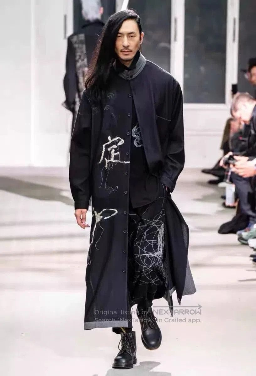 Yohji Yamamoto Yohji Yamamoto 19AW Fringe Font Coat. Size US L / EU 52-54 / 3 - 8 Thumbnail
