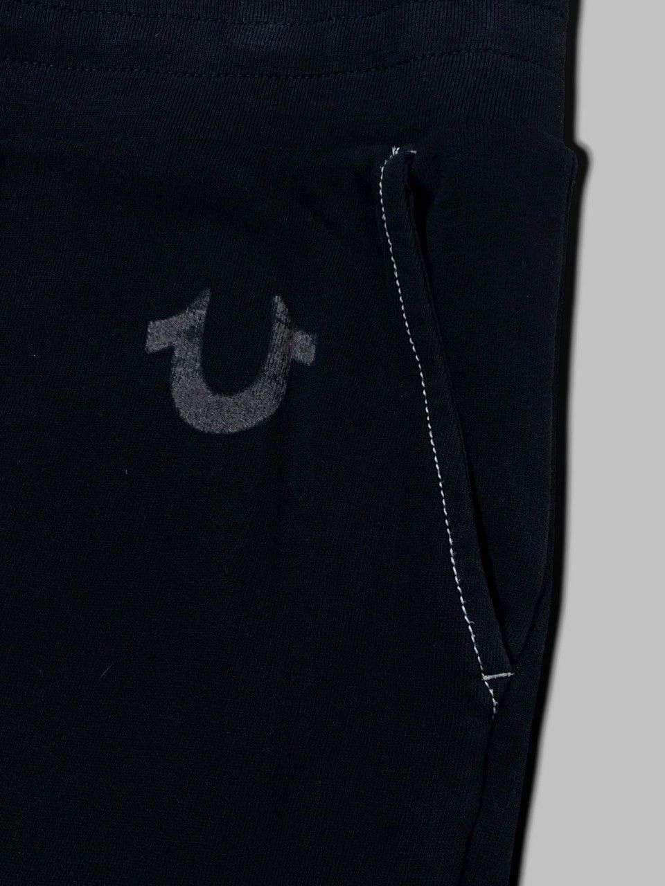 True Religion True Religion Sweatpants Joggers Baggy Parachute Big Logo Size US 32 / EU 48 - 6 Thumbnail