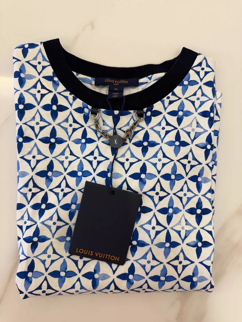 Louis Vuitton Louis Vuitton short sleeves 2504-Nextarrow Size US M / EU 48-50 / 2 - 3 Thumbnail