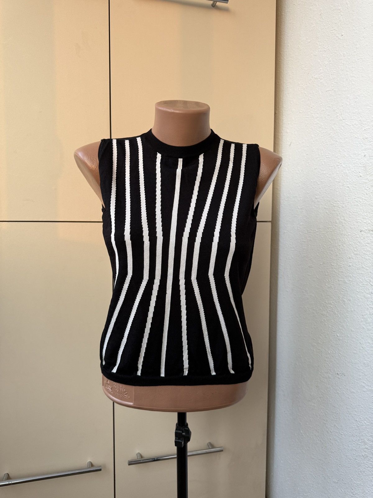 Vintage Vintage Jamie Sadock crop top Avantgarde Size S / US 4 / IT 40 - 1 Thumbnail