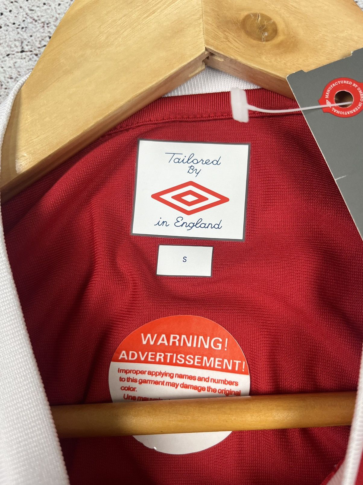 Umbro UMBRO VINTAGE LONG SLEEVE SOCCER JERSEY FOOTBALL SHIRT NEW Size US S / EU 44-46 / 1 - 3 Thumbnail