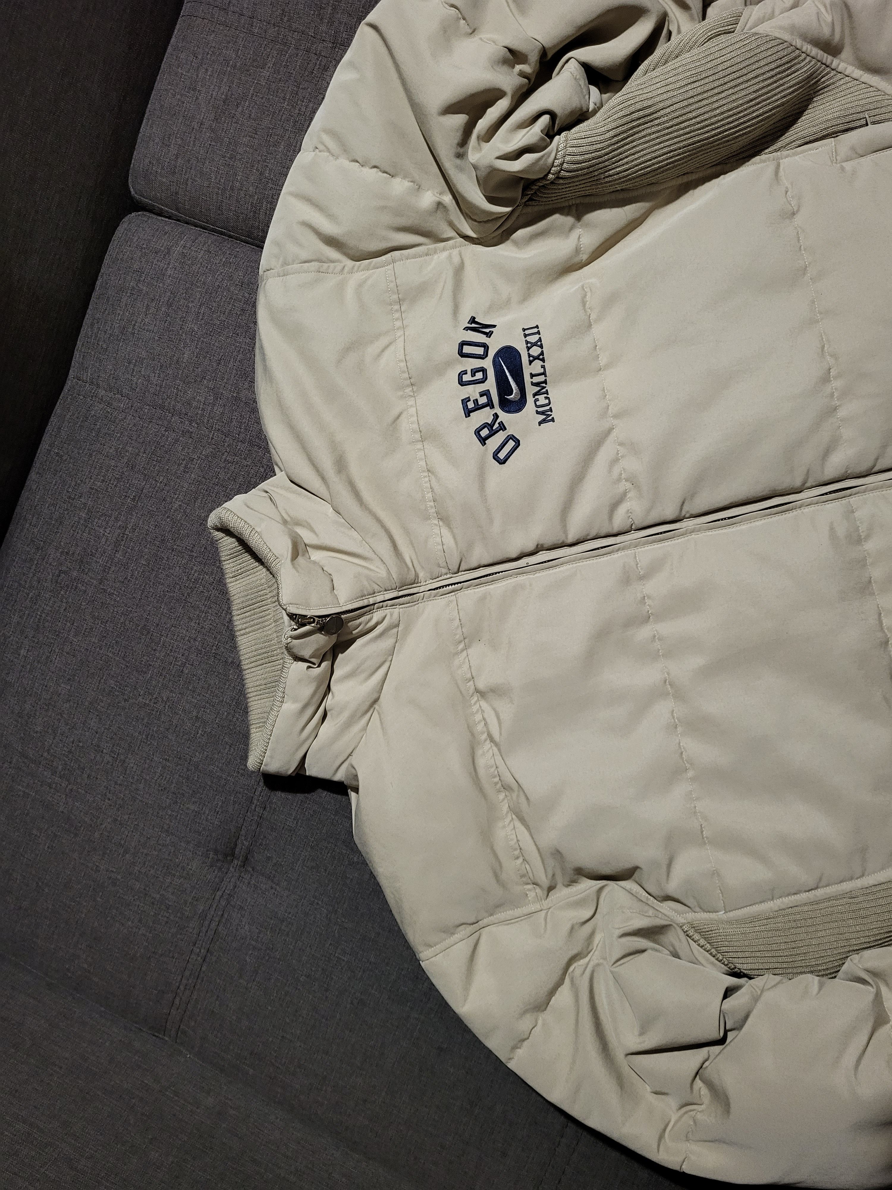 Nike Vintage Nike down jacket OREGON MCMLXXII Size US XXL / EU 58 / 5 - 4 Thumbnail