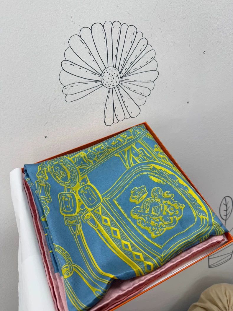 Hermes Hermes Reversible Gorgeous Bridle Silk Scarf-2506 Size ONE SIZE - 3 Thumbnail