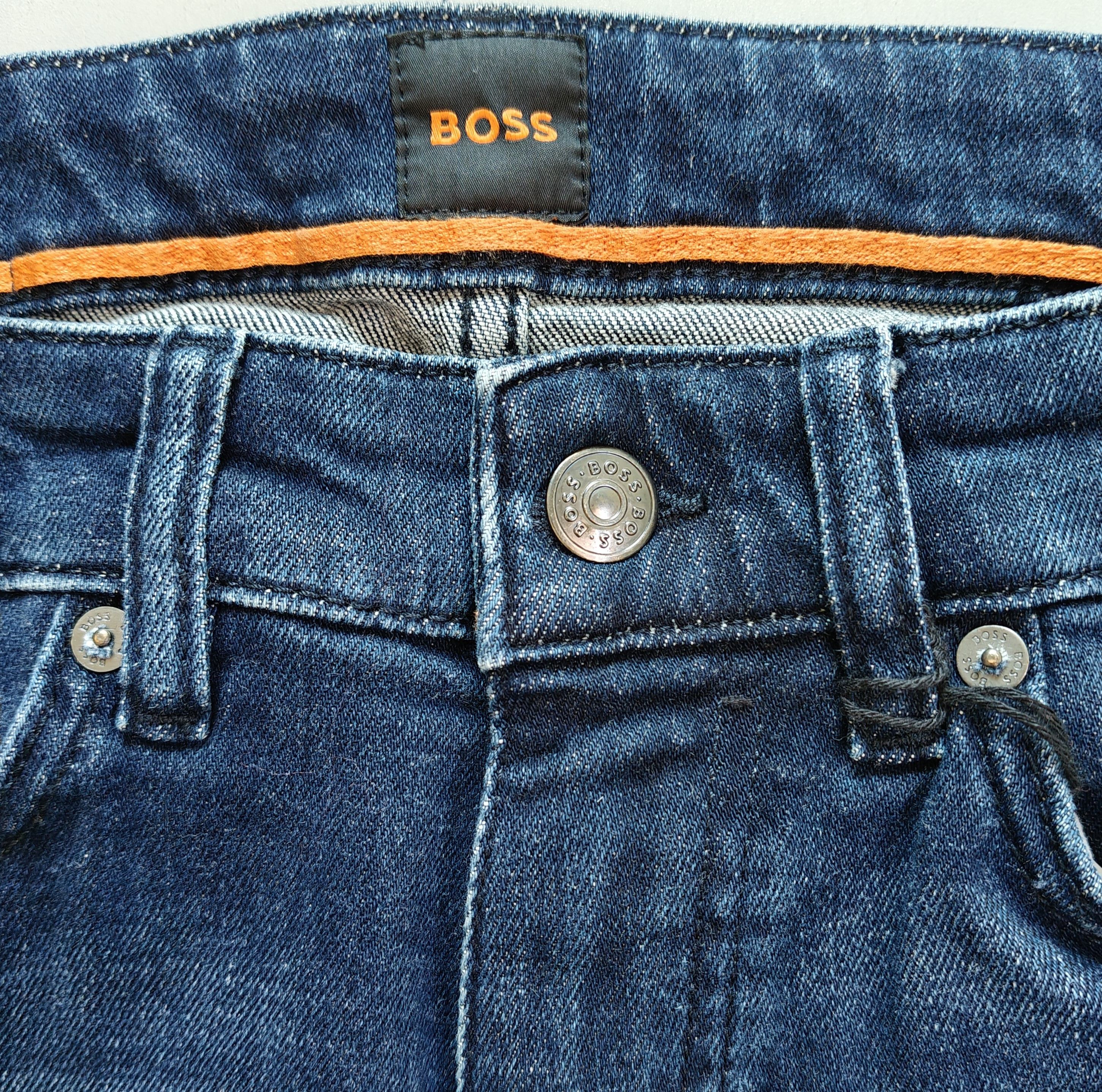 Hugo Boss HUGO BOSS DELAWARE slim fit Jeans Free Shipping T/6076 Size US 30 / EU 46 - 13 Thumbnail