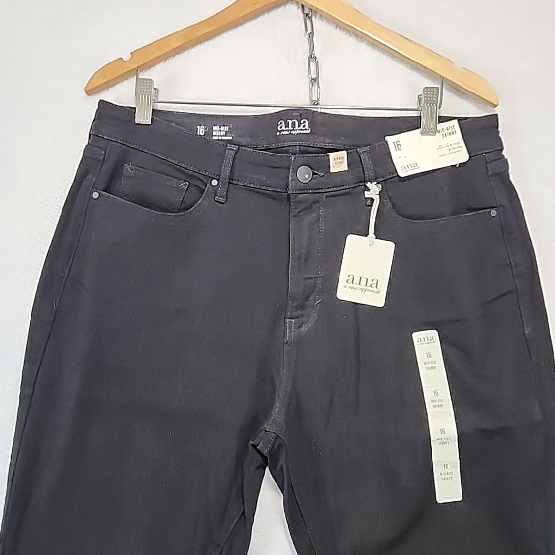 Denime A.N.A Jeans Women's Size 16 Black Mid Rise Skinny Denim 5-Pocket Stretch Seat Zipper Button Comfortable Size 38" / US 16 / IT 52 - 2 Thumbnail