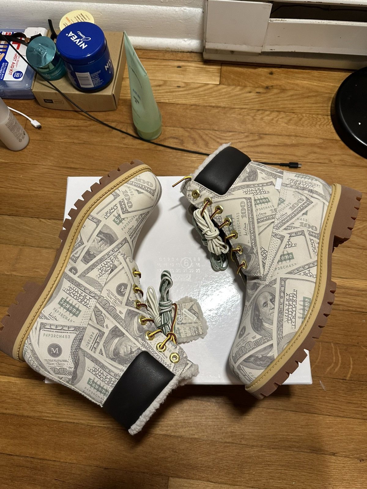 Maison Margiela × Supreme Supreme x Maison Margiela mm6 x Timberland Size US 9 / EU 42 - 4 Thumbnail
