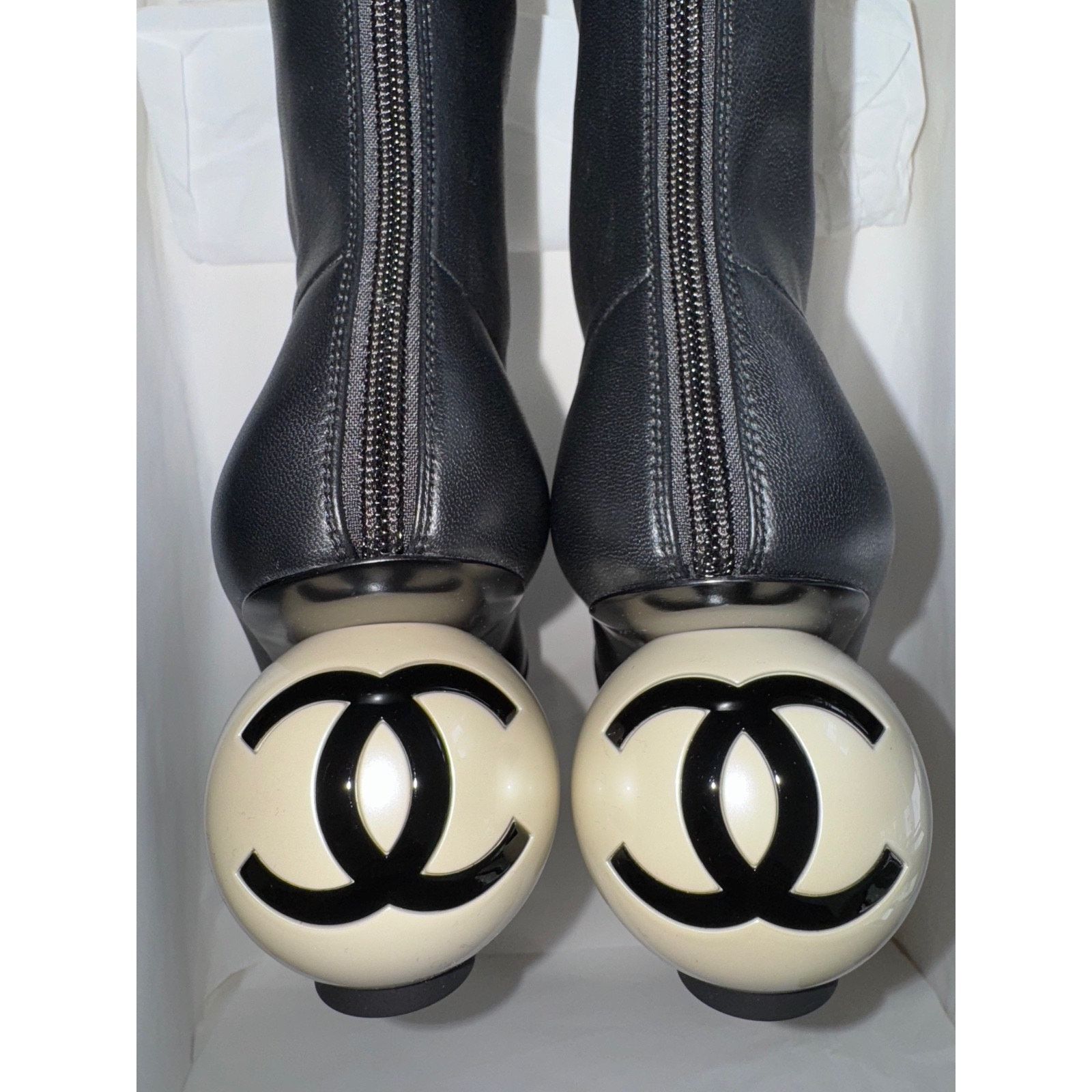 Chanel Ball Heel CC Logo Stretch Leather Calf Boots 37.5 Size US 7.5 / IT 37.5 - 14 Thumbnail