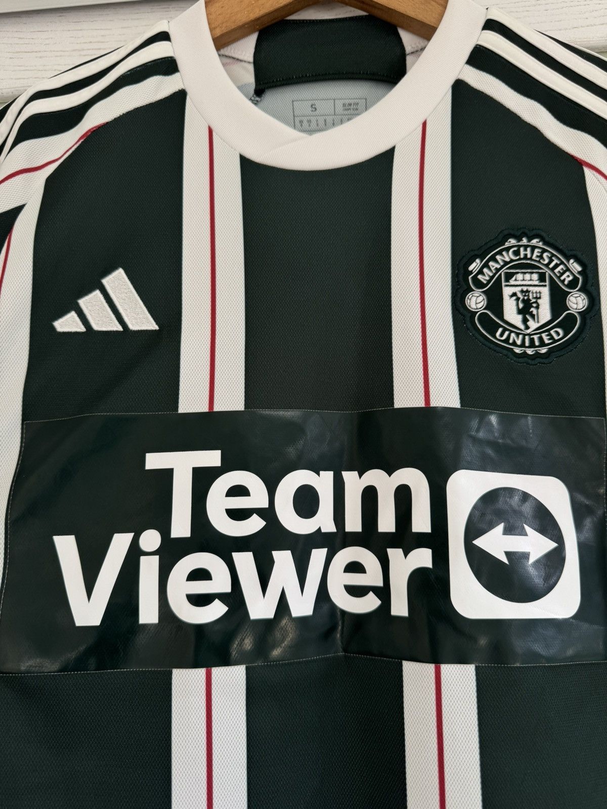 Adidas Manchester United 2023-2024 Away Soccer Jersey Football Kit Size US S / EU 44-46 / 1 - 5 Thumbnail