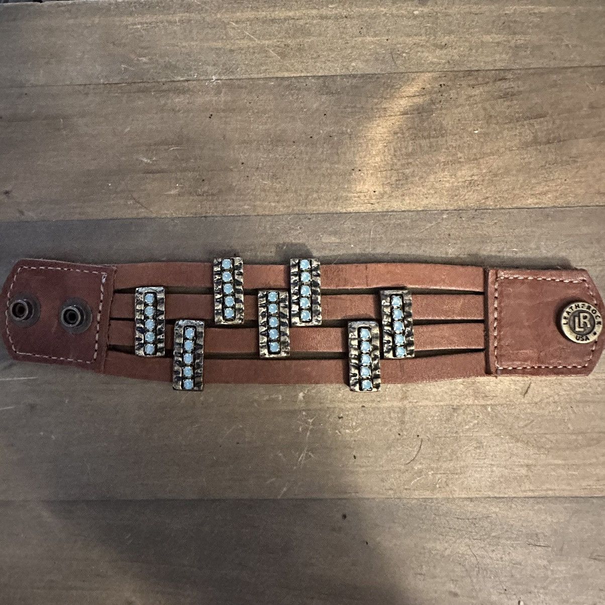 Other Leatherock wide leather bracelet Size ONE SIZE - 7 Thumbnail