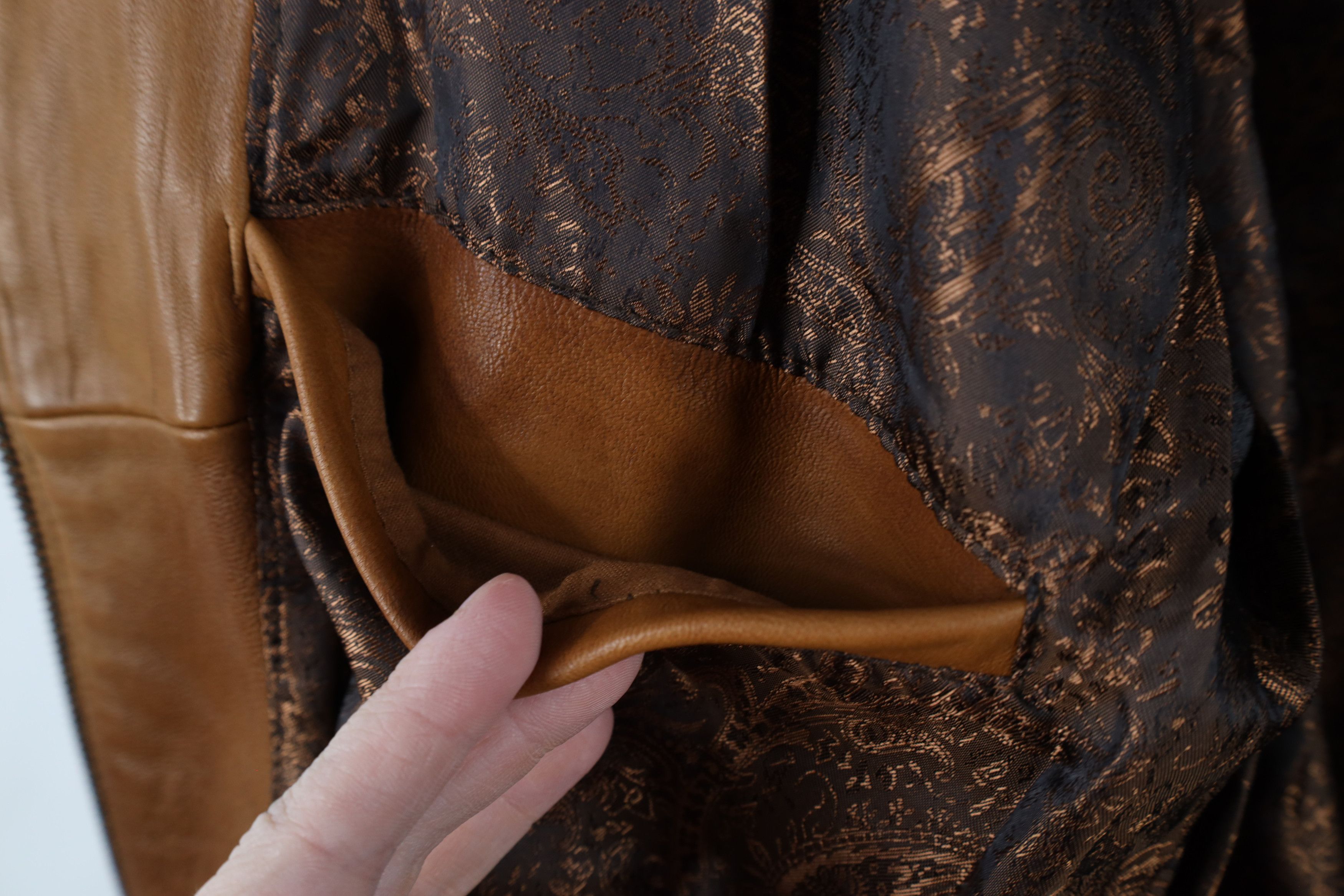 Vintage Deadstock Vintage 90s Streetwear Leather Jacket Brown Size US L / EU 52-54 / 3 - 13 Thumbnail