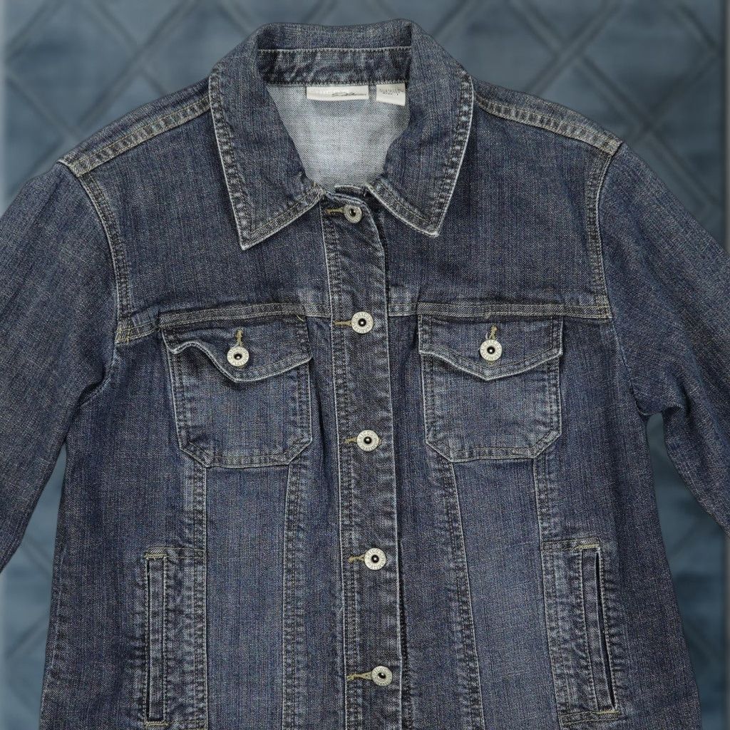 Vintage VINTAGE Chicos Platinum Jacket Womens Size 1 Blue Denim Trucker Button Front Stretch Size XS / US 0-2 / IT 36-38 - 1 Thumbnail