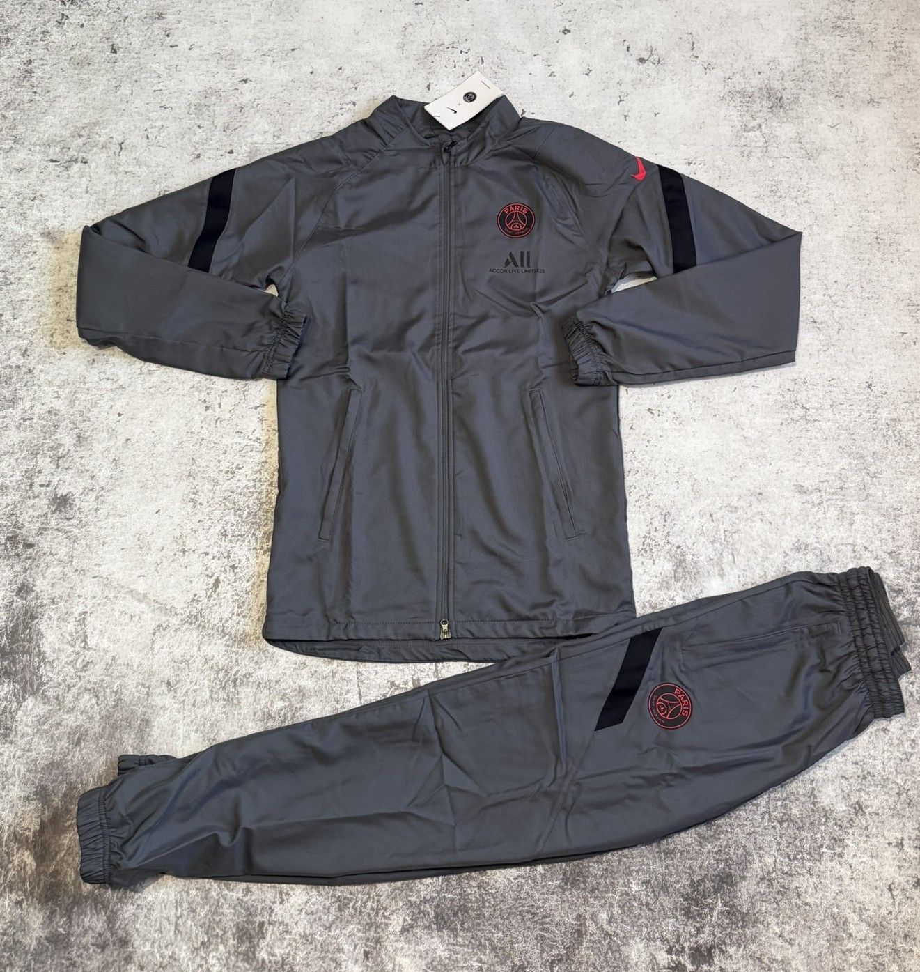 Nike PSG Tracksuit Set Jacket Pants Soccer Training Suit Nike XS Size US XS / EU 42 / 0 - 1 Thumbnail