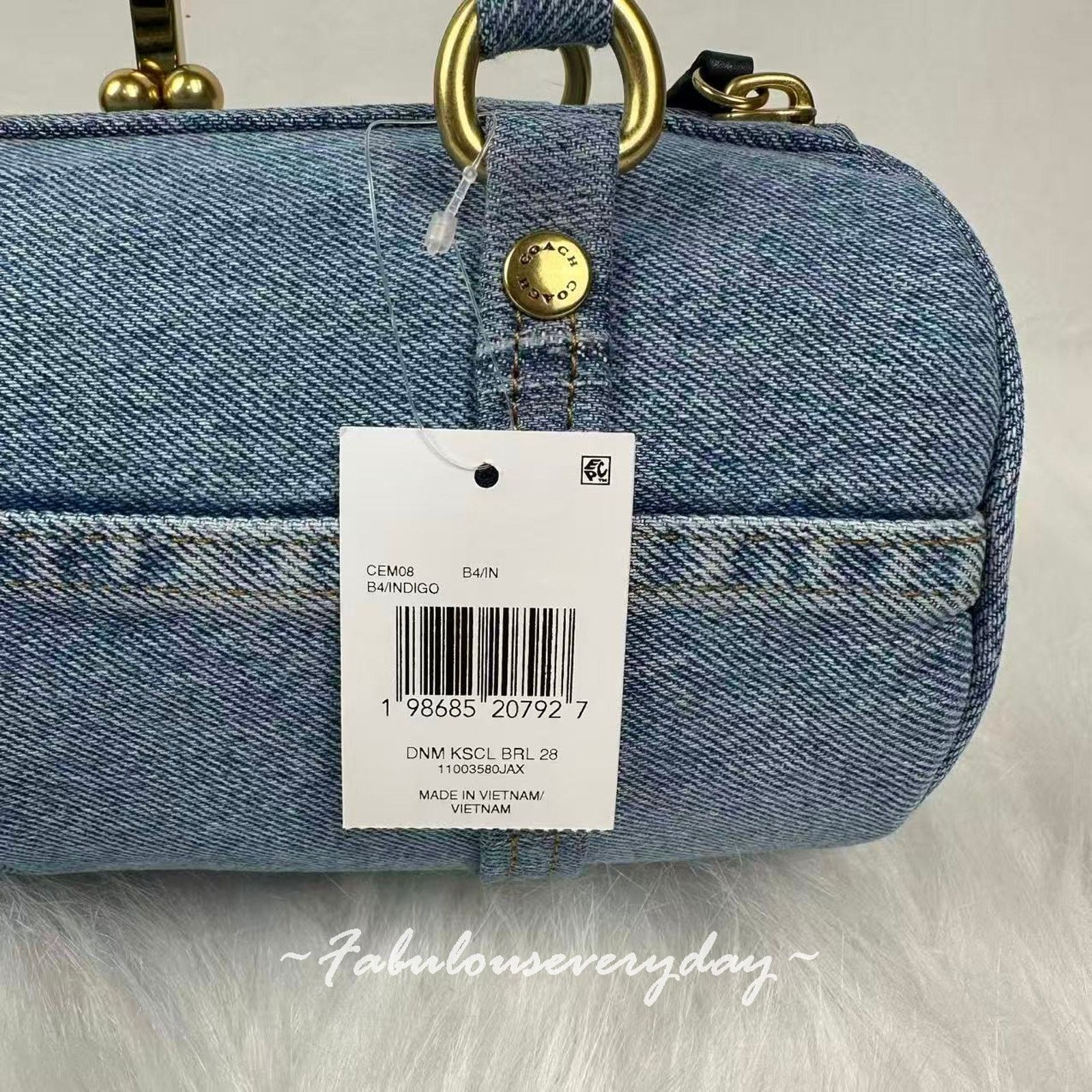 Coach Coach Kisslock Barrel 28 in Repurposed Denim Brass/Indigo Size ONE SIZE - 7 Thumbnail