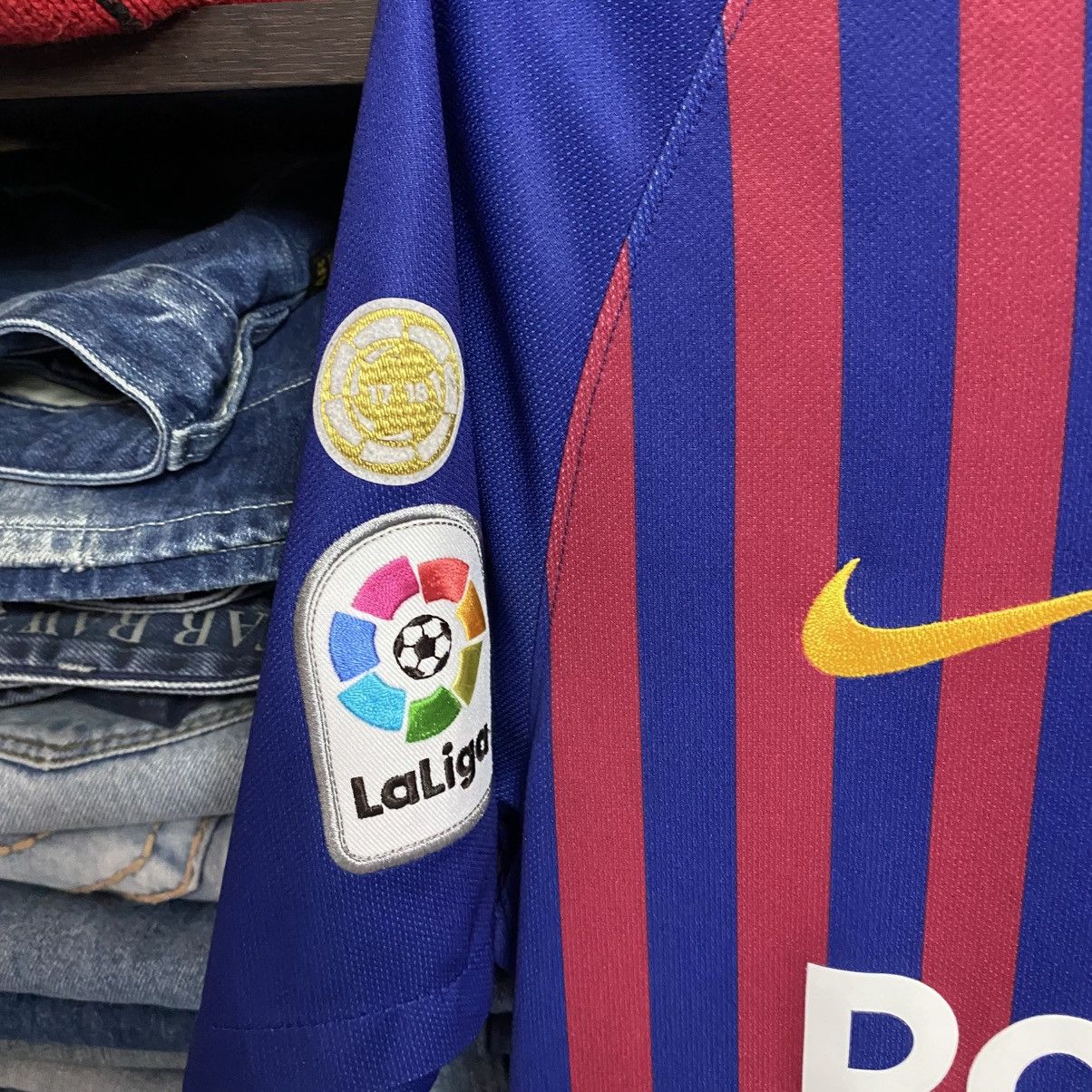 Nike Mens Nike FC Barcelona Origi 69 Player 2018 soccer jersey Size US S / EU 44-46 / 1 - 4 Thumbnail