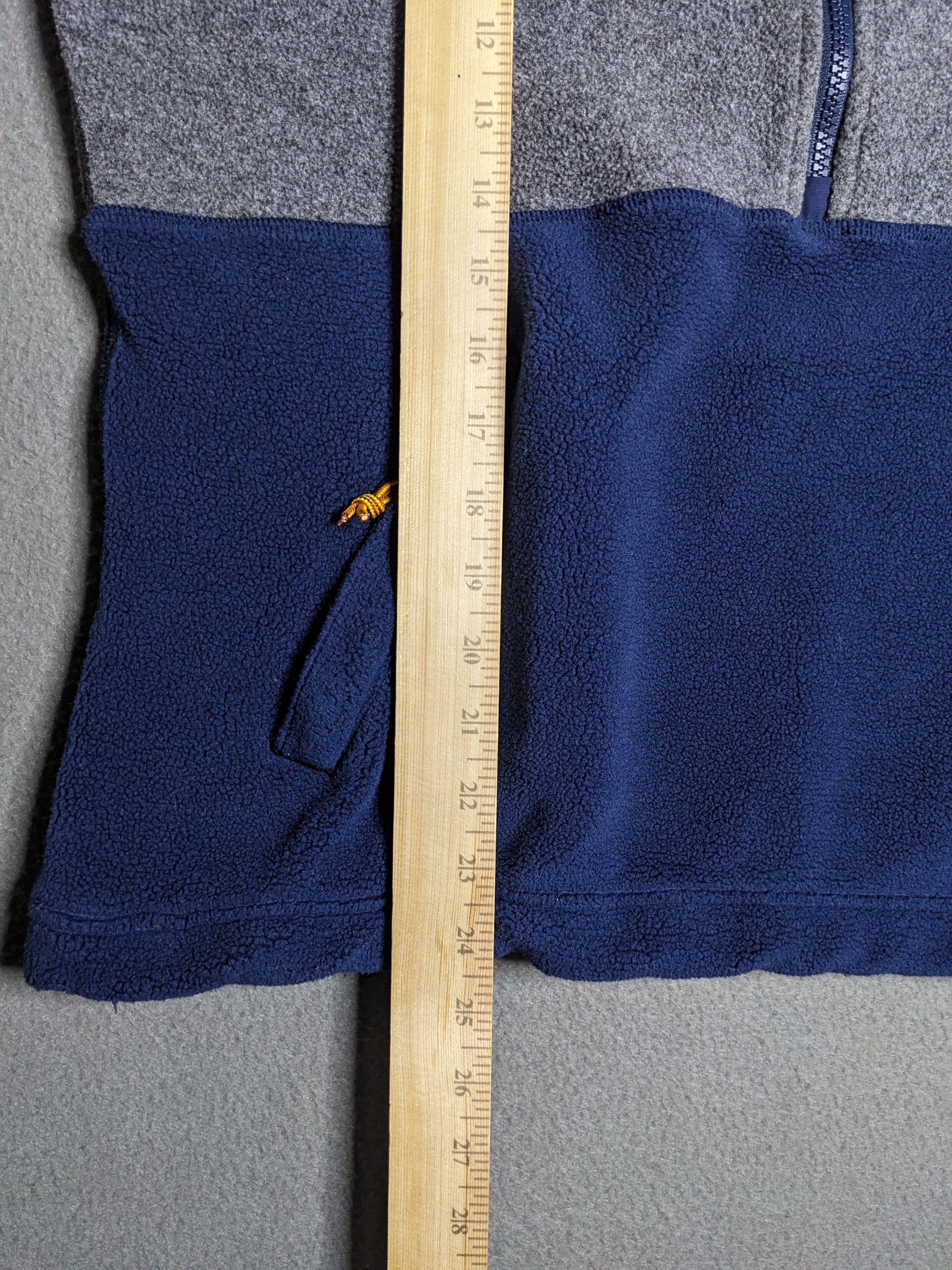 L.L. Bean LL Bean Mountain Classic Fleece Half Zip Sweater Medium 1/2 Size M / US 6-8 / IT 42-44 - 10 Thumbnail