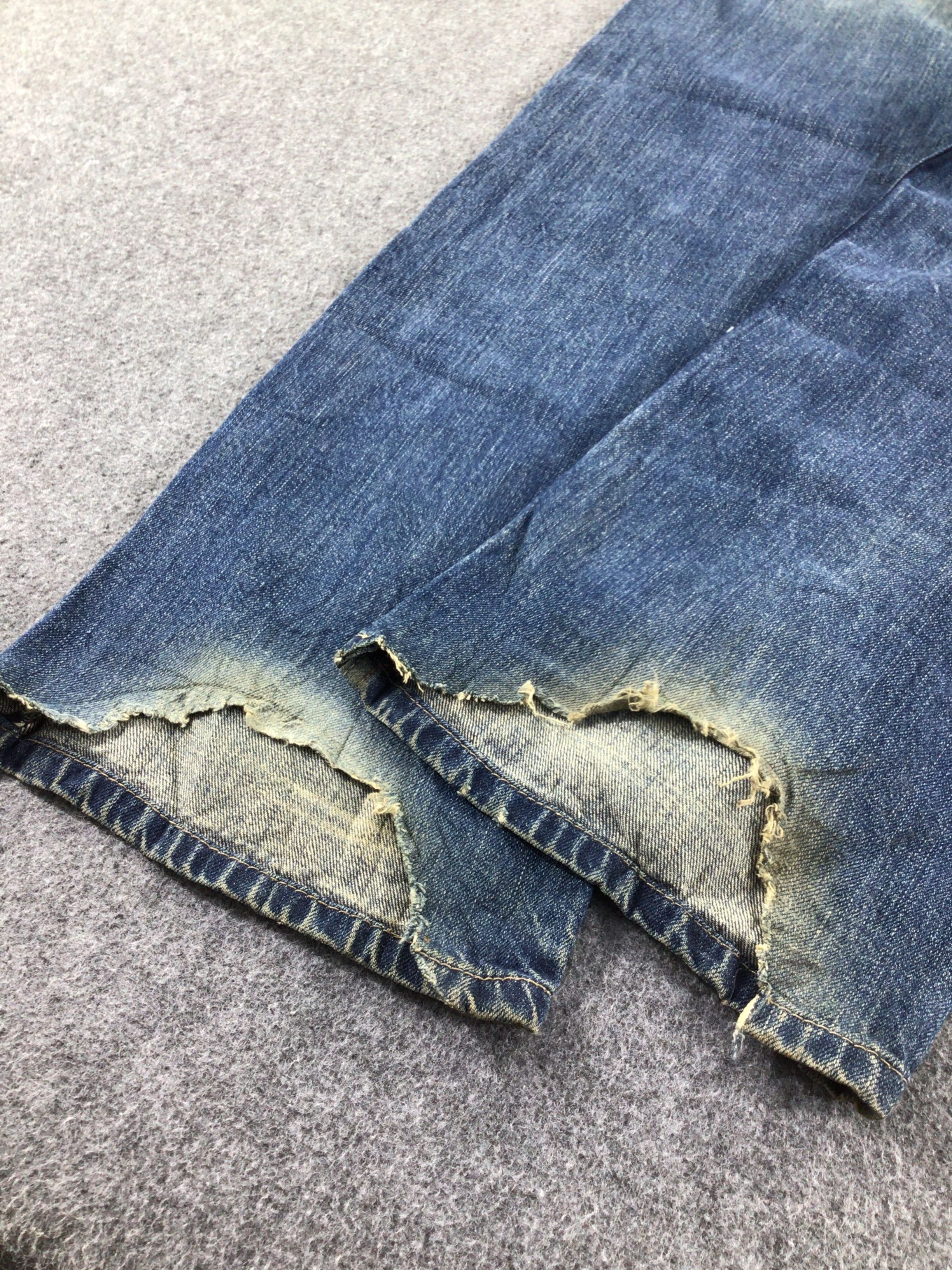 Levi's Vintage Levis 514 Jeans Rusty Faded Blue Denim -J546 Size US 37 - 6 Thumbnail