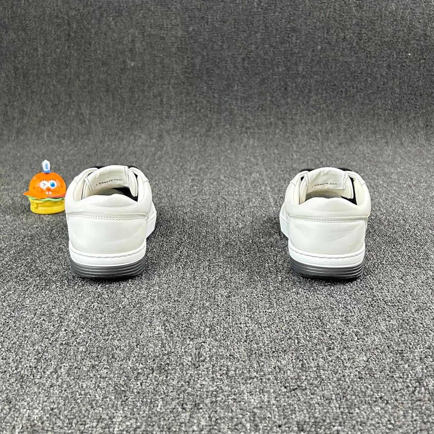 Chanel Chanel 24P White CC Sneakers 35.5 Women's Size US 4.5 / IT 34.5 - 5 Thumbnail