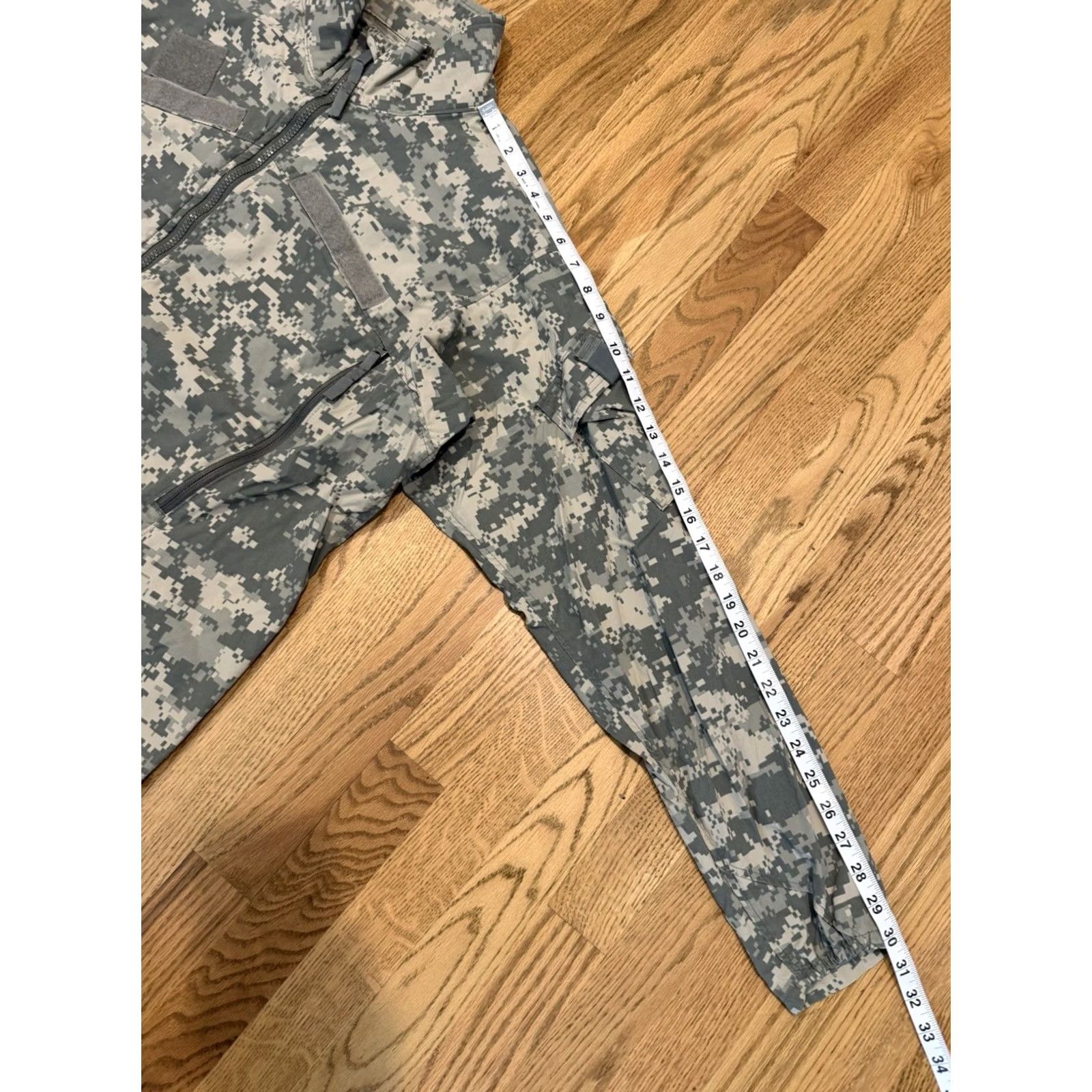 Vintage Army Jacket Mens M UNIVERSAL CAMOUFLAGE PATTERN UCP Gen Wind Cold Weather Men Regular Multicam Camo Size US M / EU 48-50 / 2 - 8 Thumbnail