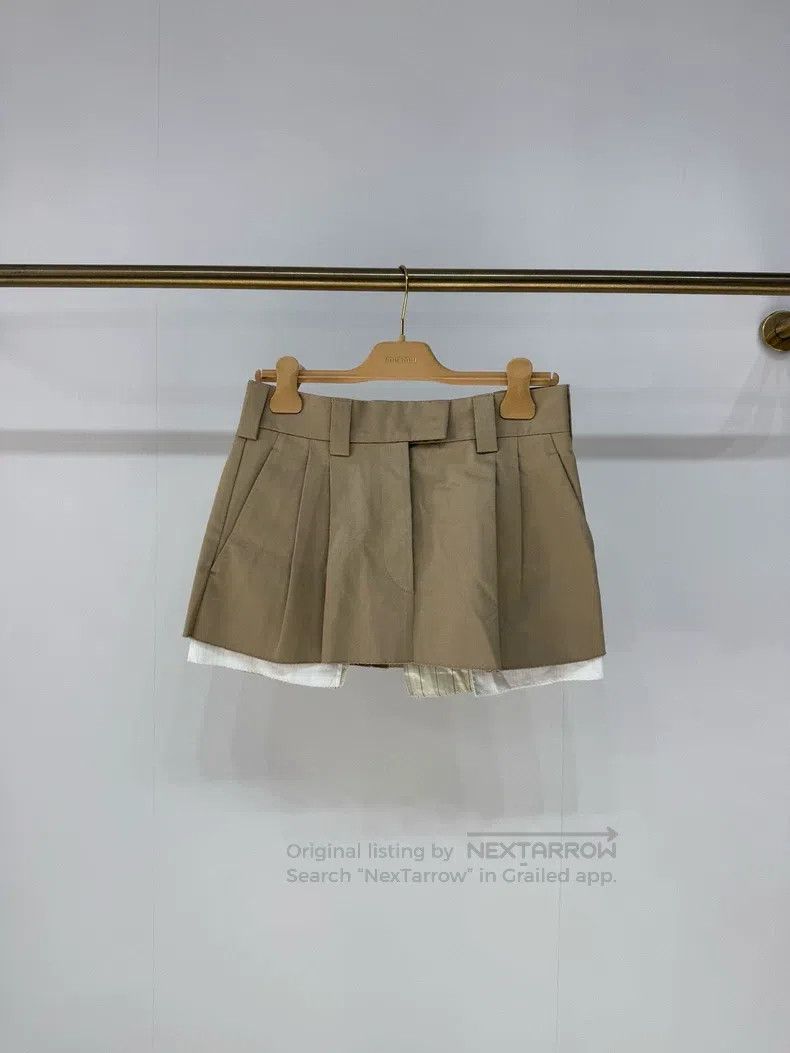 Miu Miu Miu Miu 36 Short skirt with khaki letters and low waist Size 35" - 1 Thumbnail