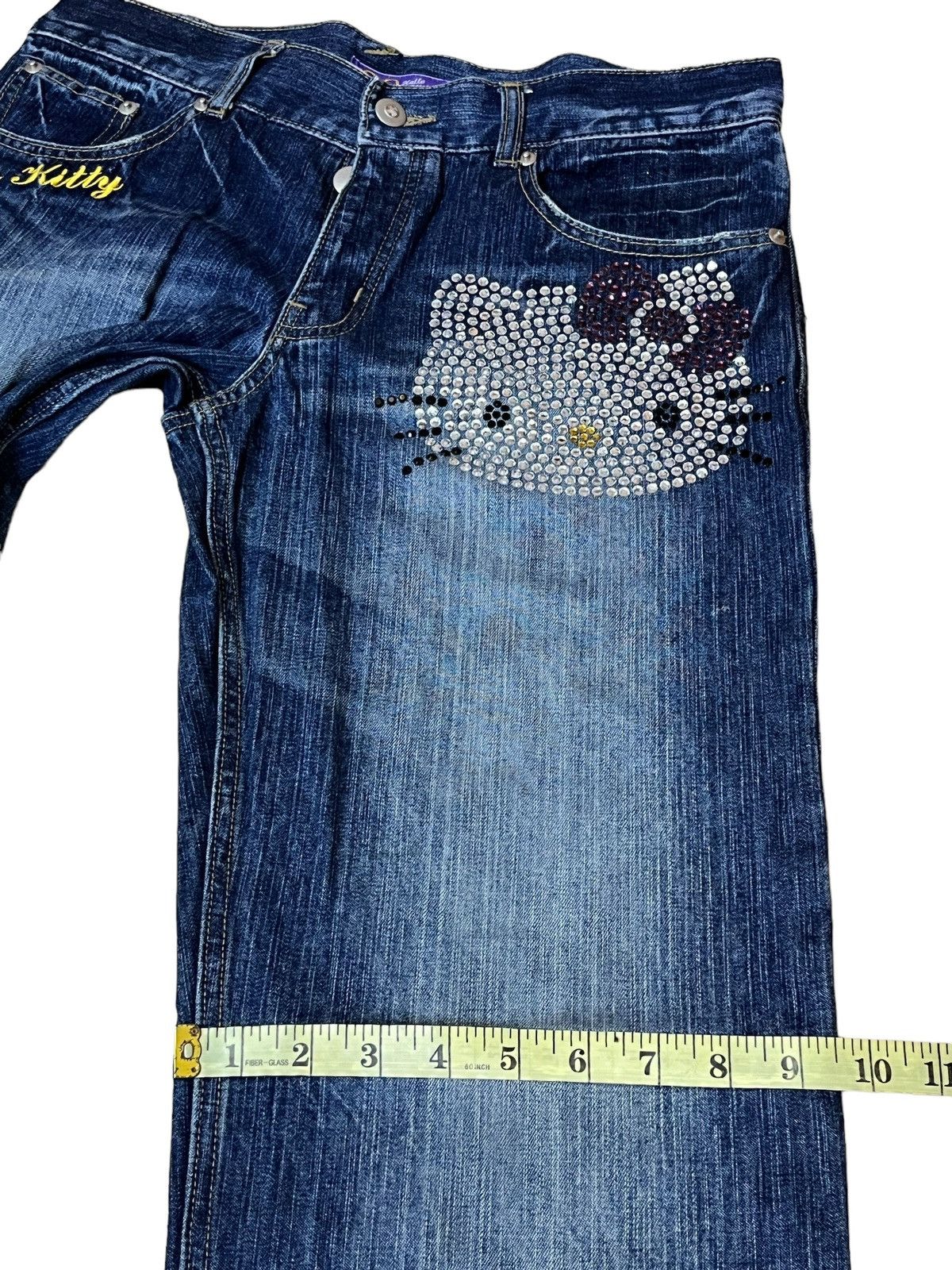 Anime VINTAGE HELLO KITTY SEQUINS LOGO 2006 LOWRISE WIDE LEG JEANS Size US 32 / EU 48 - 16 Thumbnail