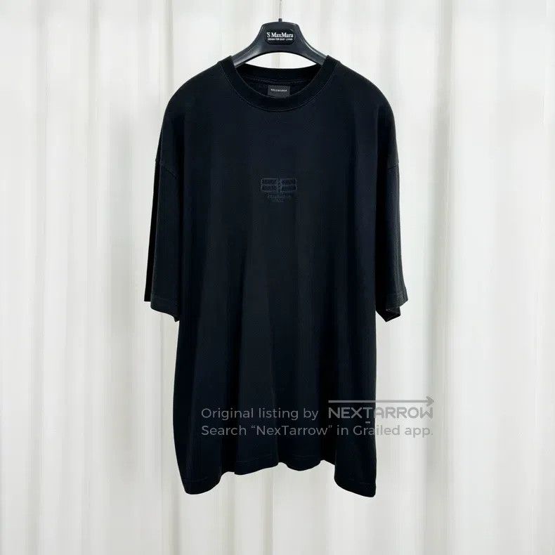 Balenciaga Balenciaga Washed Embroidered Buckle Letter Short Sleeve Size US L / EU 52-54 / 3 - 1 Thumbnail