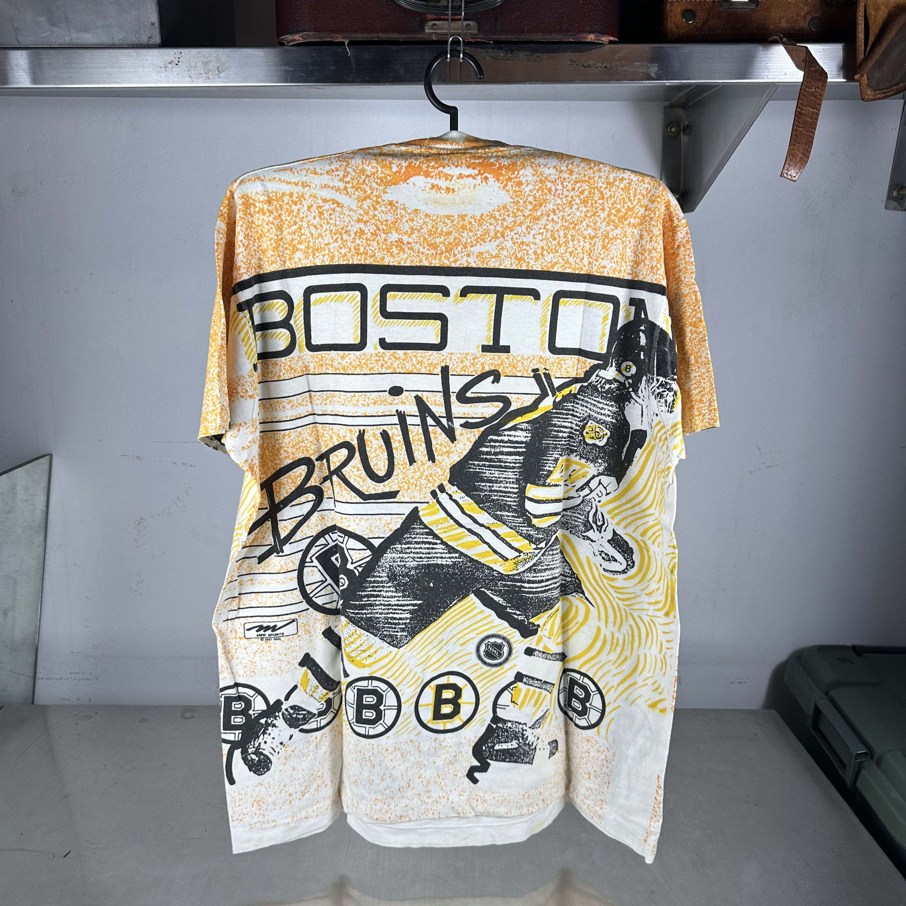 Vintage Vintage 1991 Boston Bruins Hockey NHL All Over Print T-Shirt Size US XL / EU 56 / 4 - 2 Thumbnail