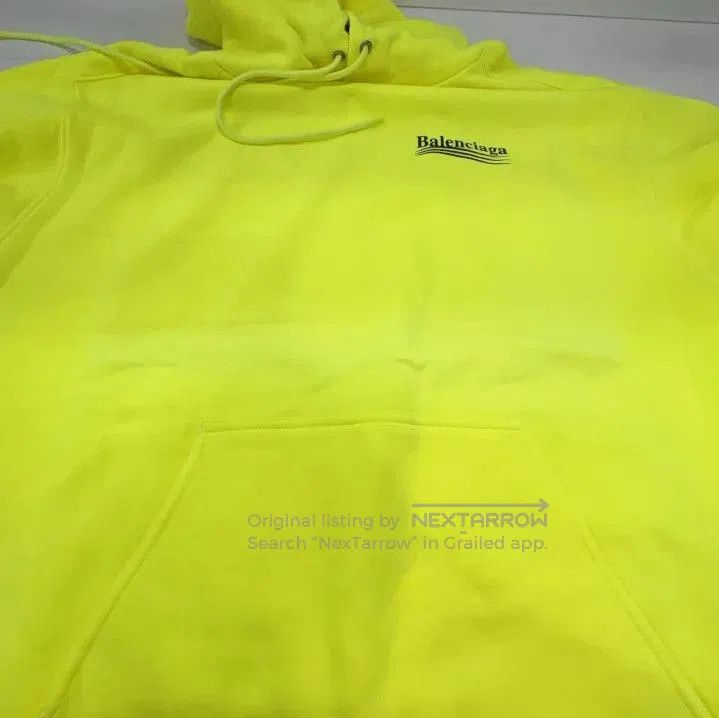 Balenciaga Balenciaga Neon Yellow Logo Long Sleeve Sweatshirt. Size US M / EU 48-50 / 2 - 8 Thumbnail
