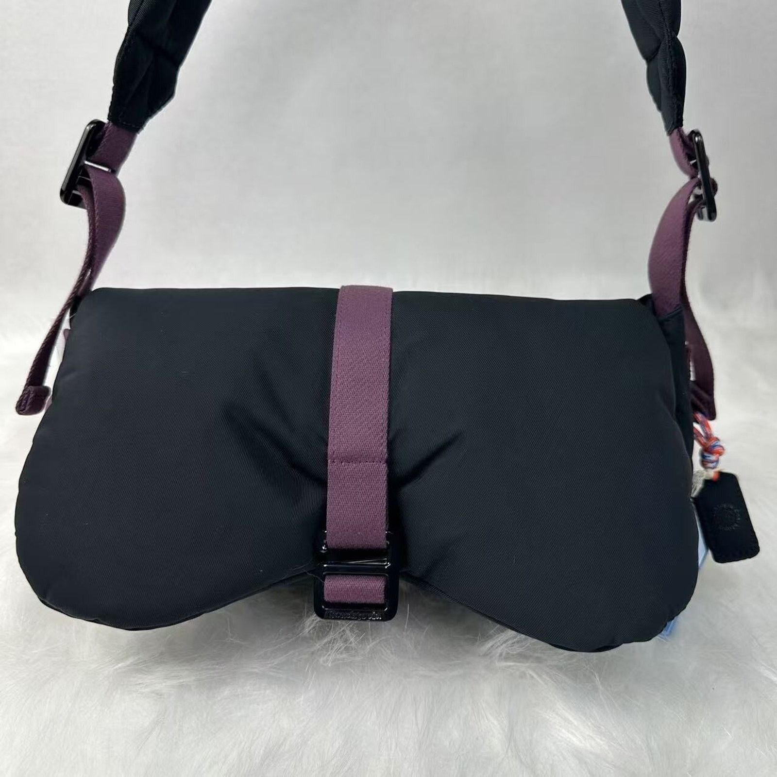 Coach Coach Coachtopia Loop Puffy Wavy Dinky Shoulder Bag Black Size ONE SIZE - 2 Thumbnail
