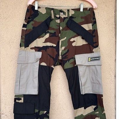 Daniel Patrick Daniel Patrick Mens Camo Pants Small New Sample (Mark*) Size US 30 / EU 46 - 1 Thumbnail