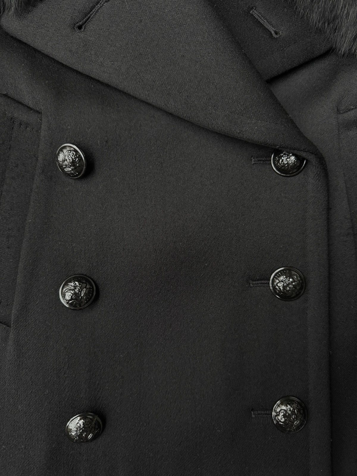 Alexander McQueen Alexander McQueen AW08 Fur Lined Double Breasted Jacket Size M / US 6-8 / IT 42-44 - 3 Thumbnail