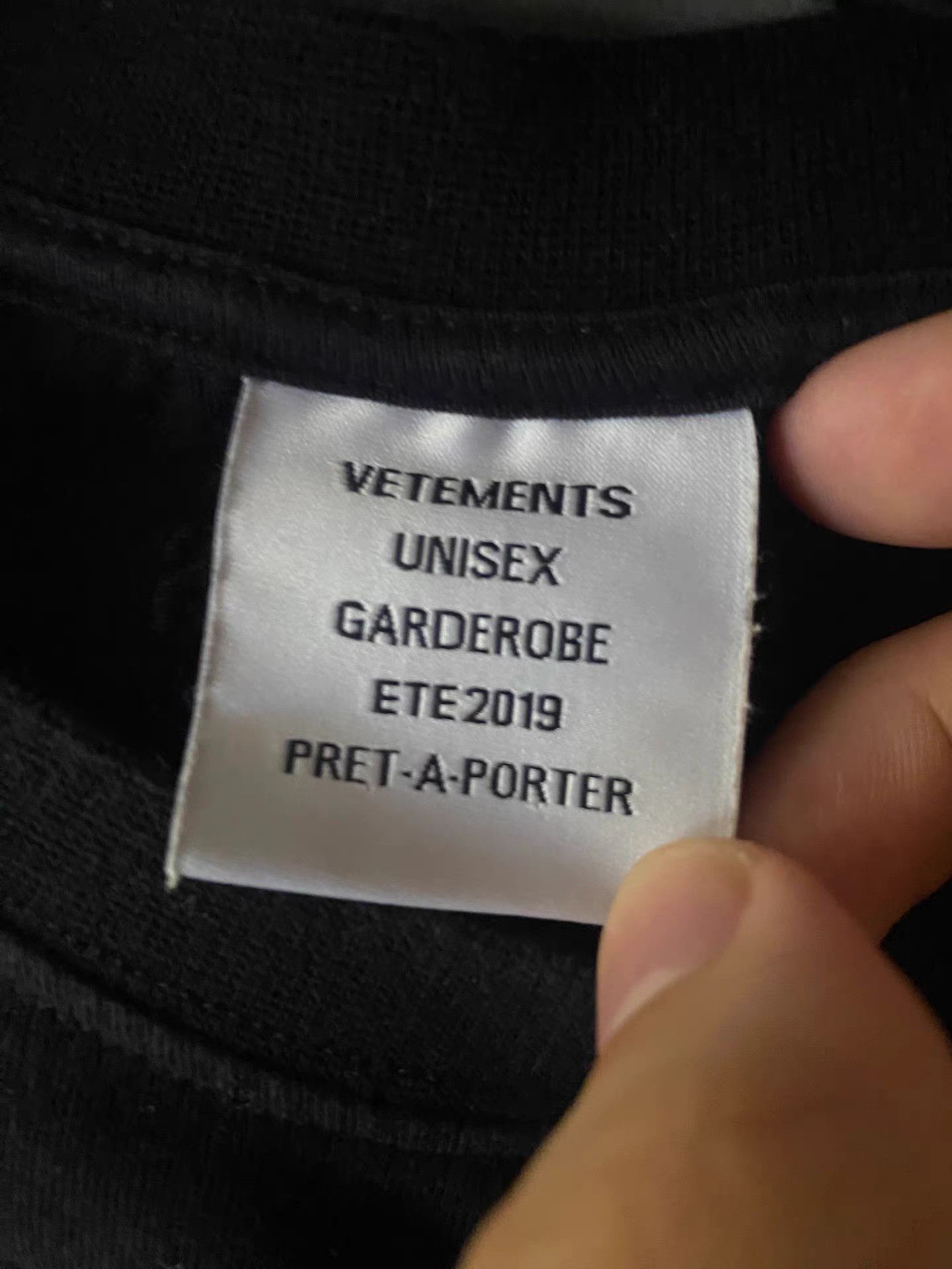 Vetements Vetements 19ss Bullseye Bullet Hole T-shirt Size US S / EU 44-46 / 1 - 6 Thumbnail