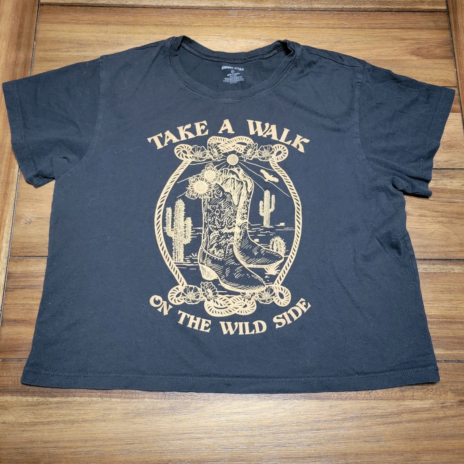 Other Sweet Lilac Crop Tee "Take A Walk On The Wild Side" Size XL* Size XL / US 12-14 / IT 48-50 - 1 Thumbnail