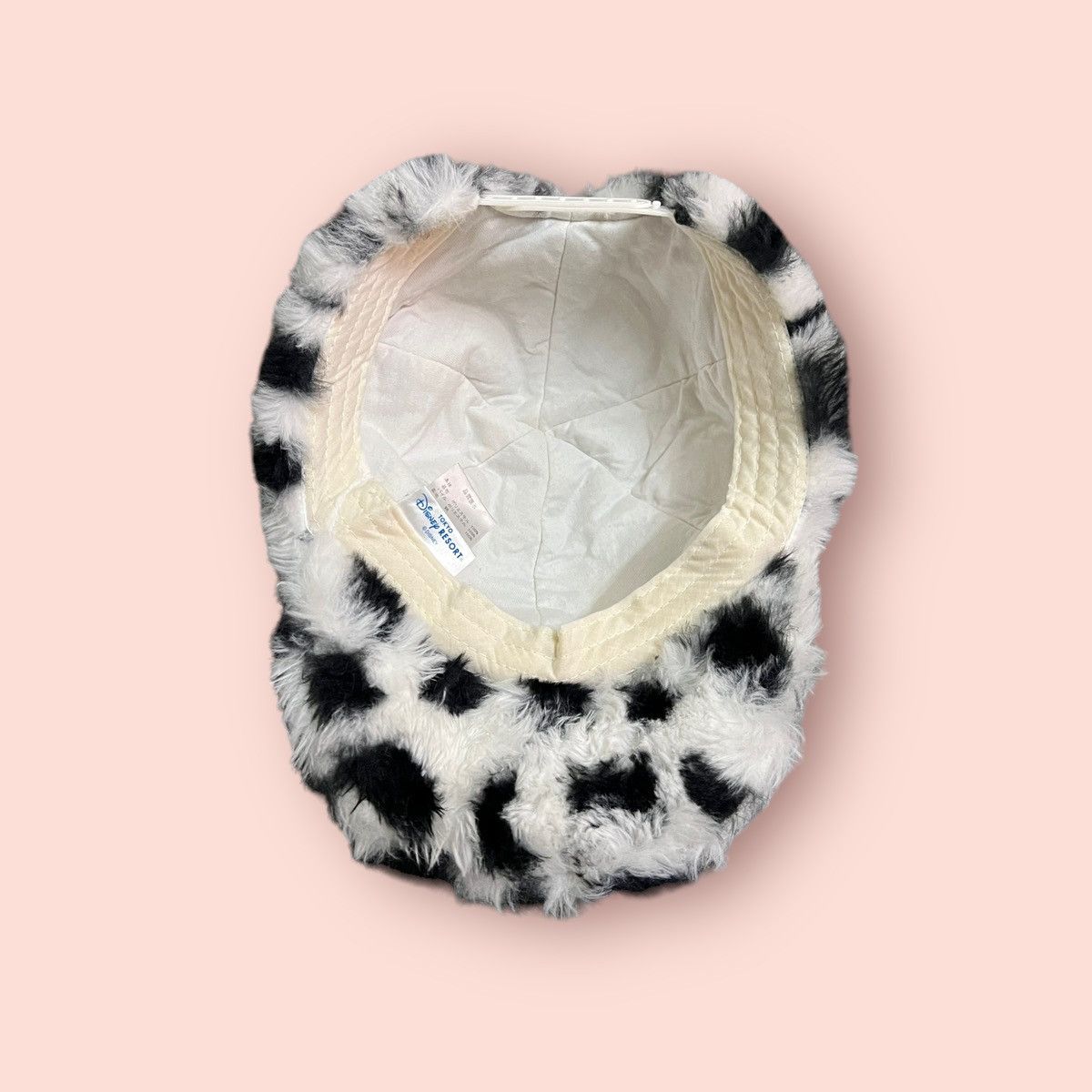 Anime VINTAGE 101 DALMATION X TOKYO DISNEY FLUFFY HAT STRAPBACK Size ONE SIZE - 16 Thumbnail
