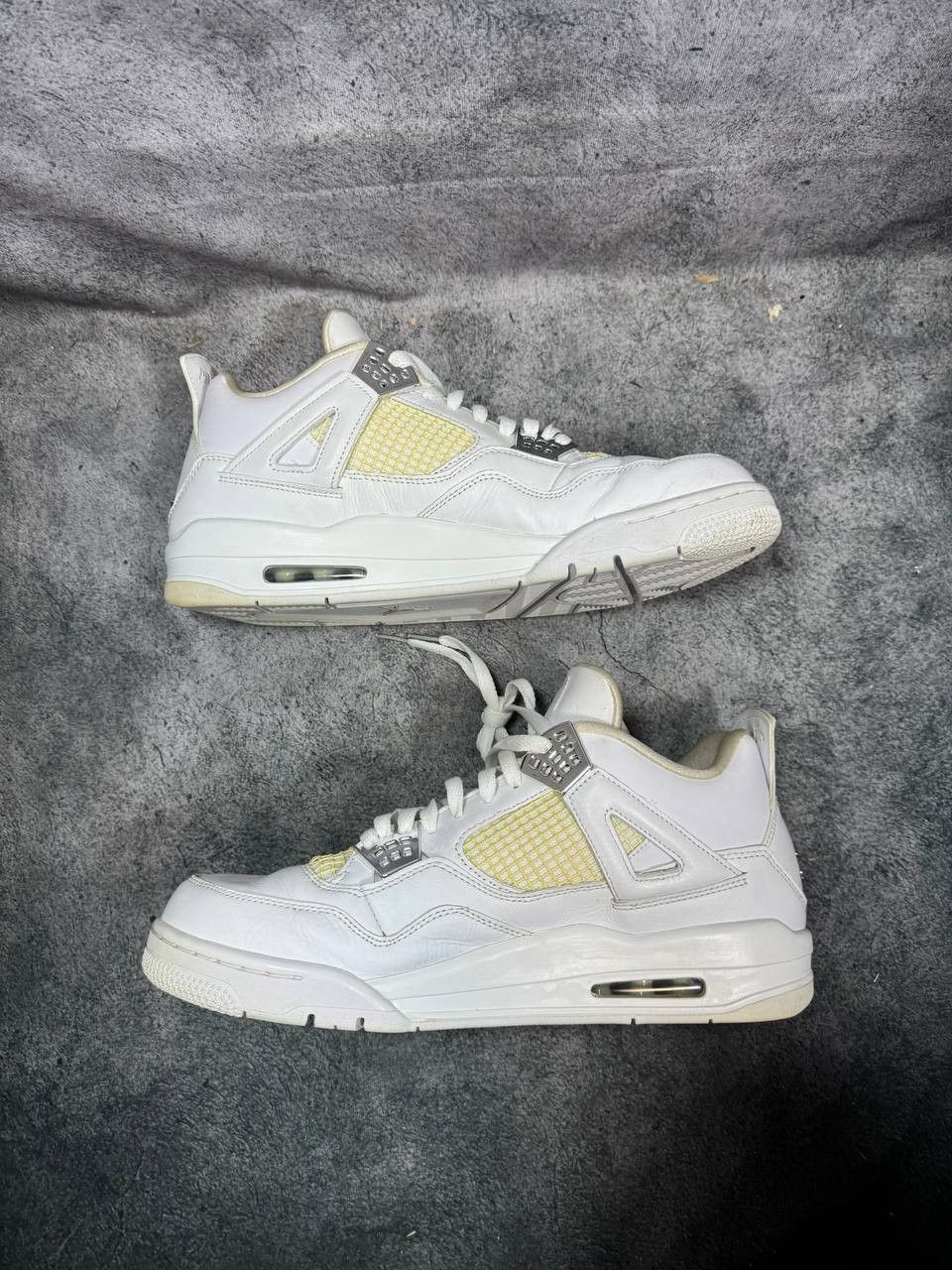 Jordan Brand Size 13 | Jordan 4 Pure Money With Box | Pre-Owned Size US 13 / EU 46 - 8 Thumbnail