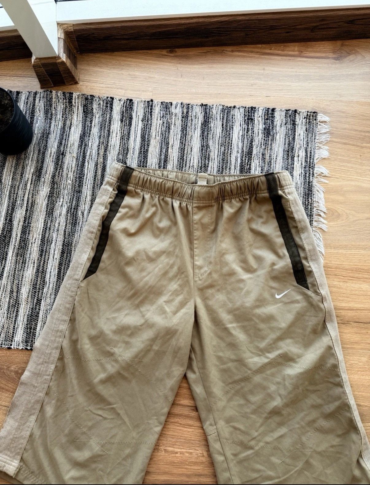 Nike VINTAGE NIKE SHORTS DOWNING STADIUM KHAKI BRIDGES Size L Size US 35 - 2 Thumbnail