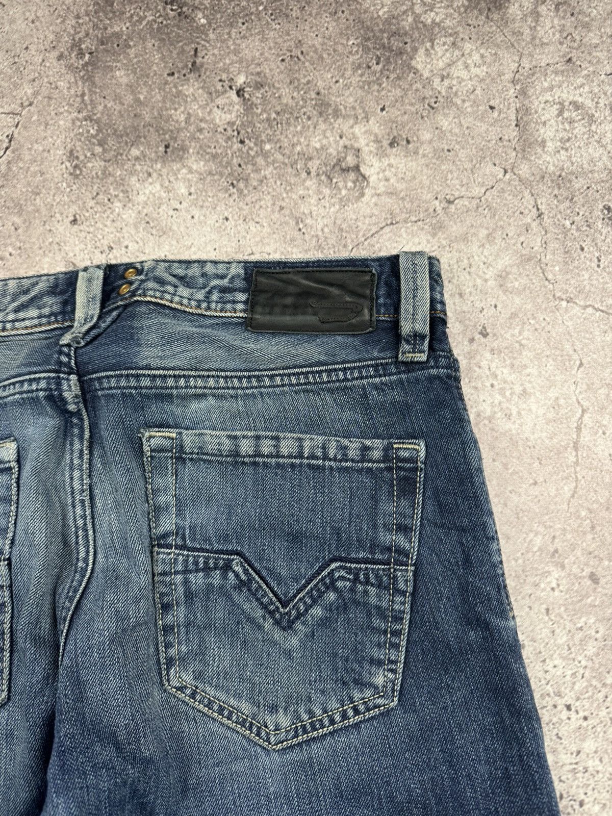 Diesel Vintage Diesel Jeans Baggy Distressed Flared Wide Japanese Size US 29 - 10 Thumbnail