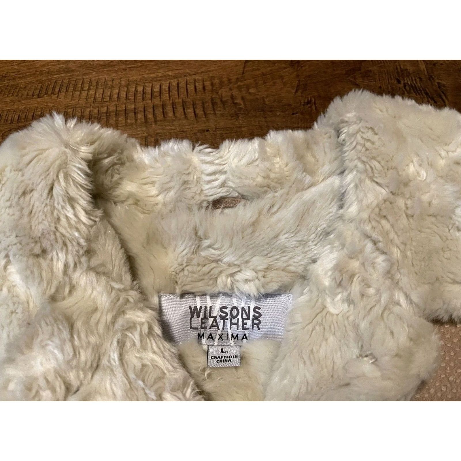 Vintage VINTAGE Wilsons Leather Maxima Faux Fur Lined Ladies Suede Jacket Coat Women's Large L Beige Leather Lined Womens Jacket Size L / US 10 / IT 46 - 3 Thumbnail