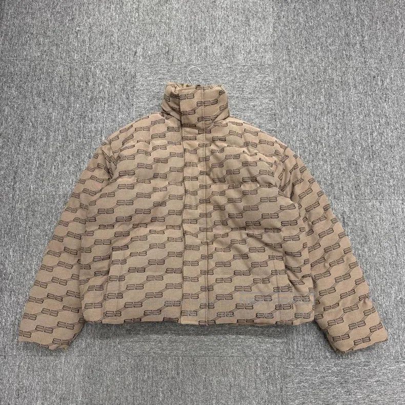 Balenciaga Balenciaga Barrage full print down jacket Size US S / EU 44-46 / 1 - 1 Thumbnail