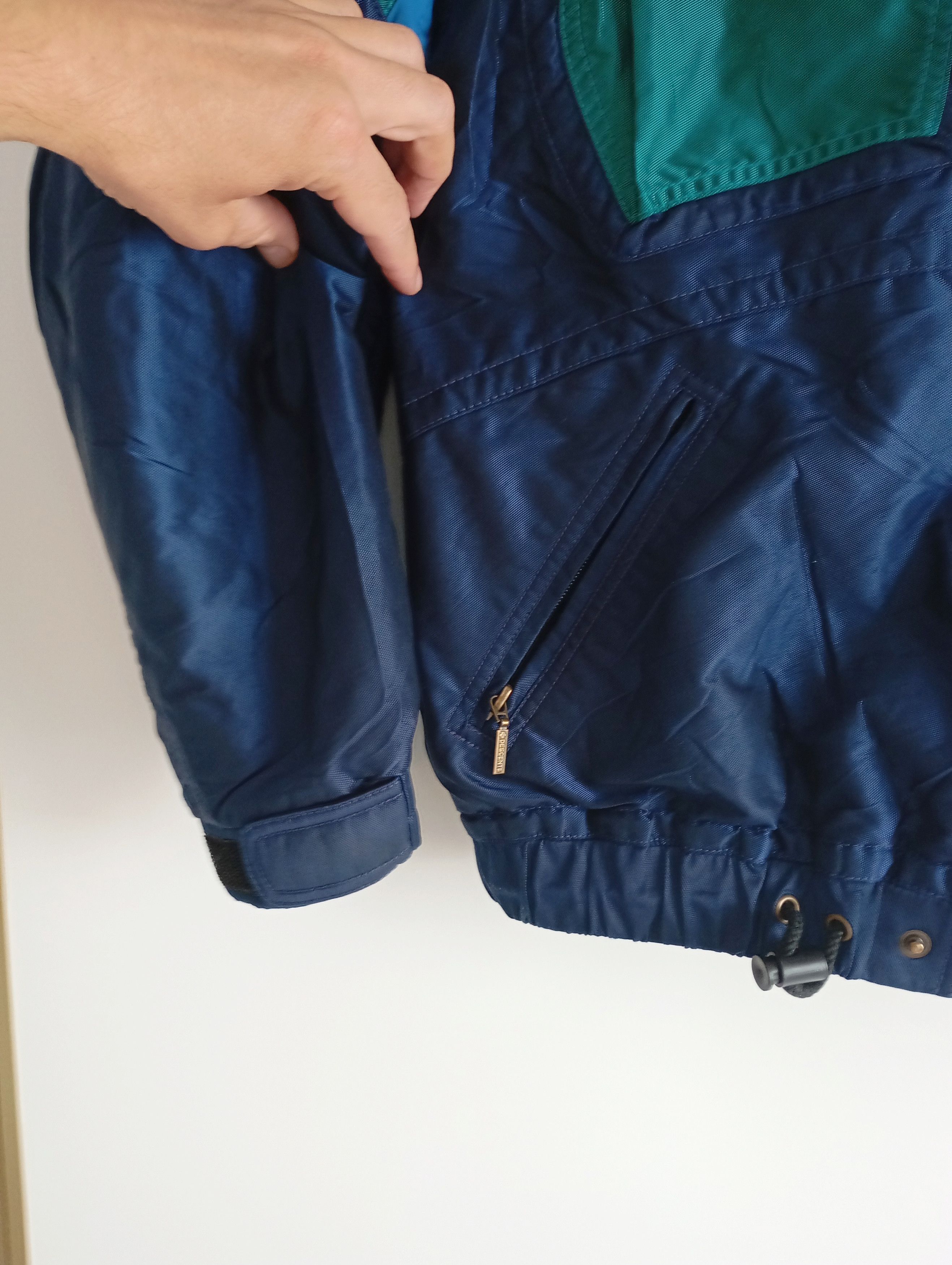 Descente Vintage Descente ski hooded jacket snowboard Size US M / EU 48-50 / 2 - 10 Thumbnail