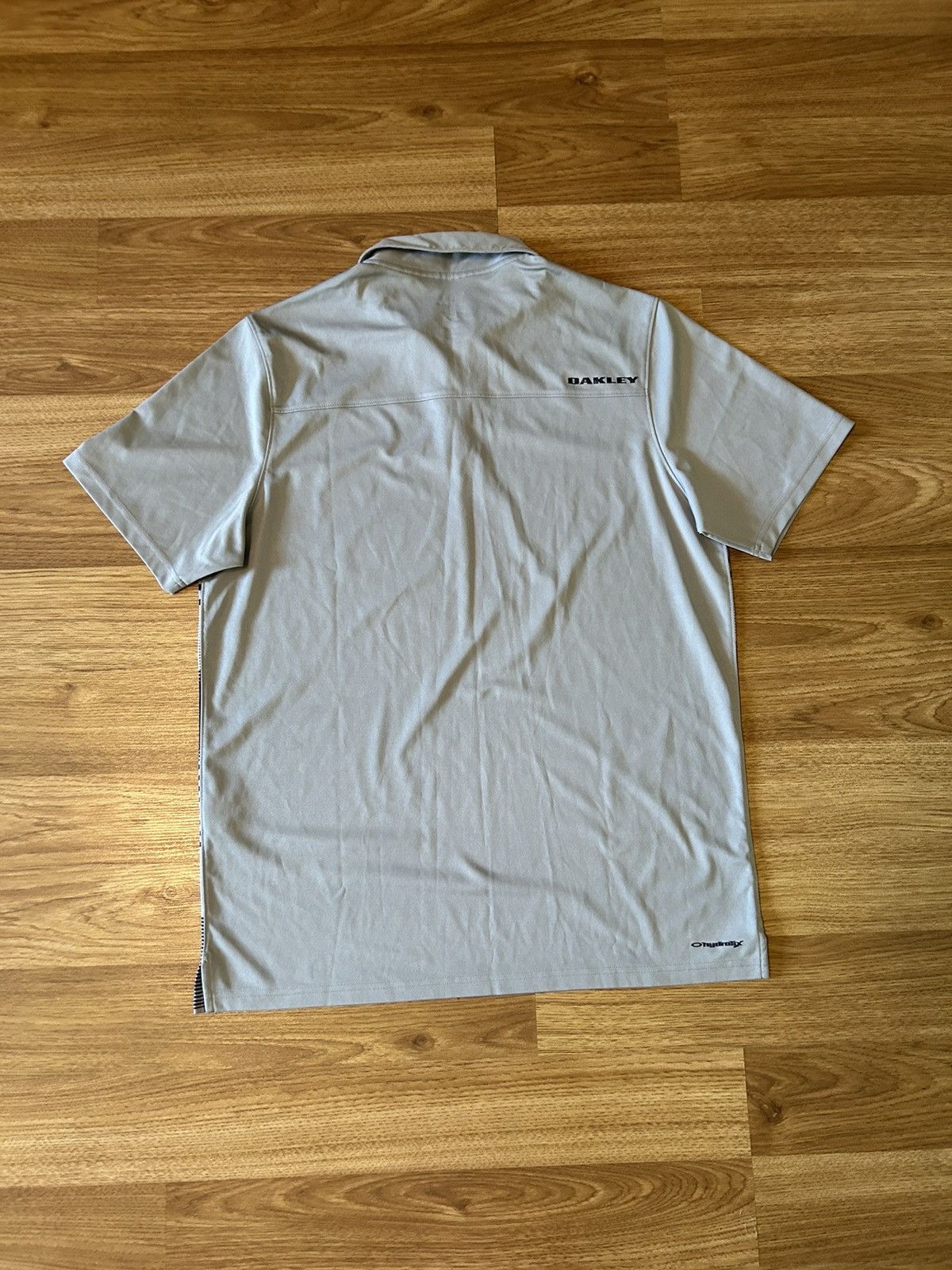 Oakley × Vintage Oakley t-shirt polo Size US M / EU 48-50 / 2 - 5 Thumbnail
