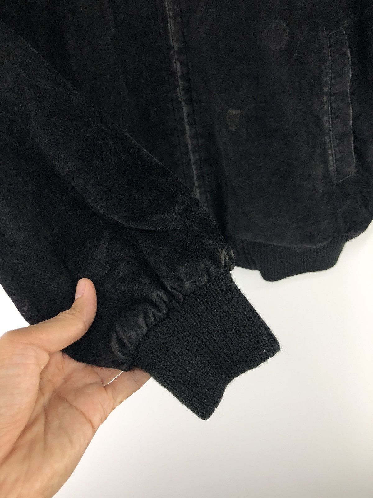 Vintage Vintage Velvet Black Bomber Jacket Size US L / EU 52-54 / 3 - 12 Thumbnail