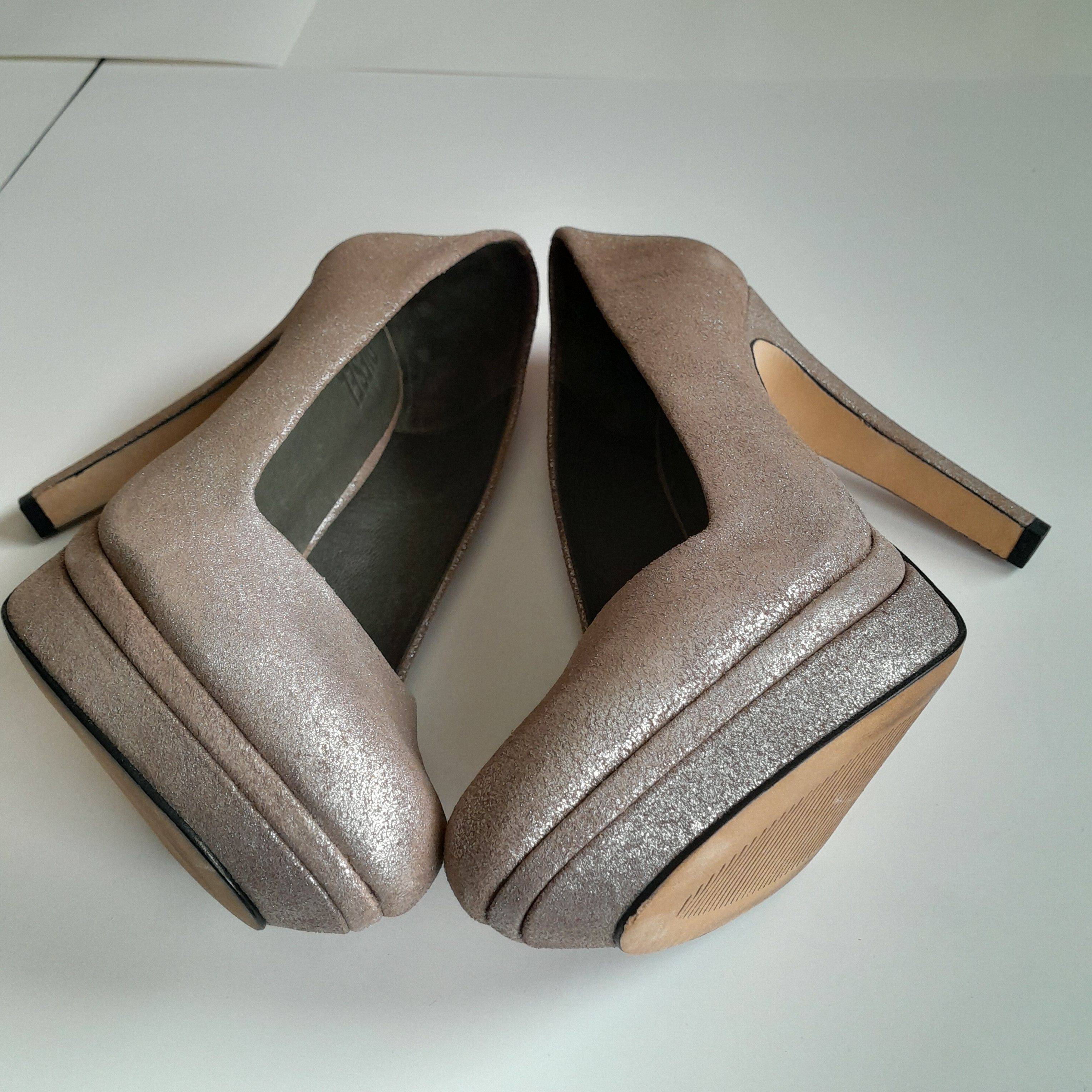 Diesel Diesel Women’s 'Melrose' Ashly Platform Shoes Size 7.5 Size US 7.5 / IT 37.5 - 9 Thumbnail